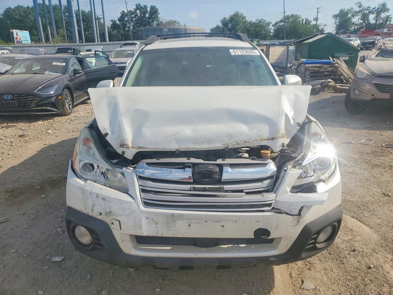 2013 Subaru Outback 2.5i Limited White vin: 4S4BRBPC3D3300433