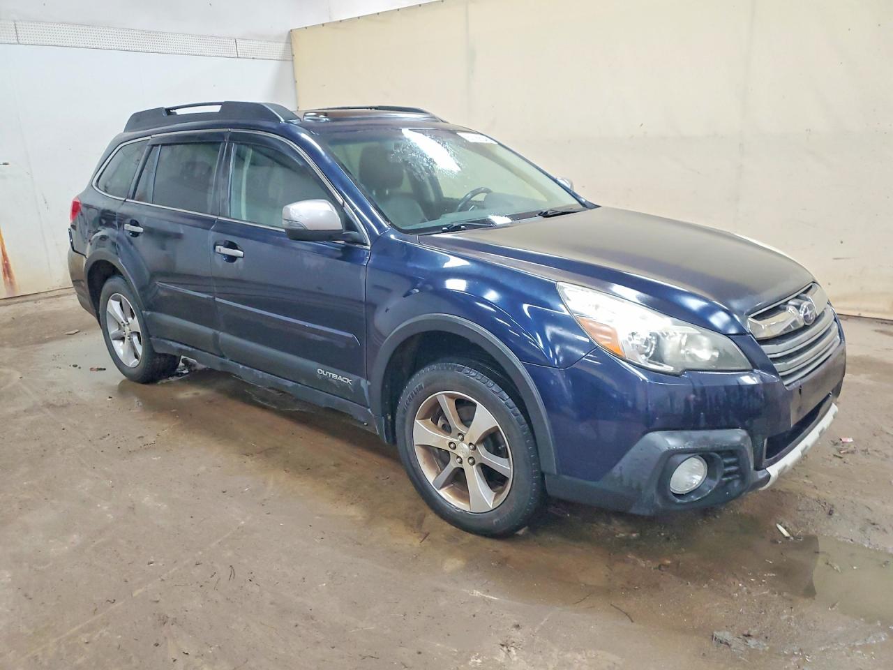 2014 Subaru Outback 2.5i Limited Blue vin: 4S4BRBPC3E3202617