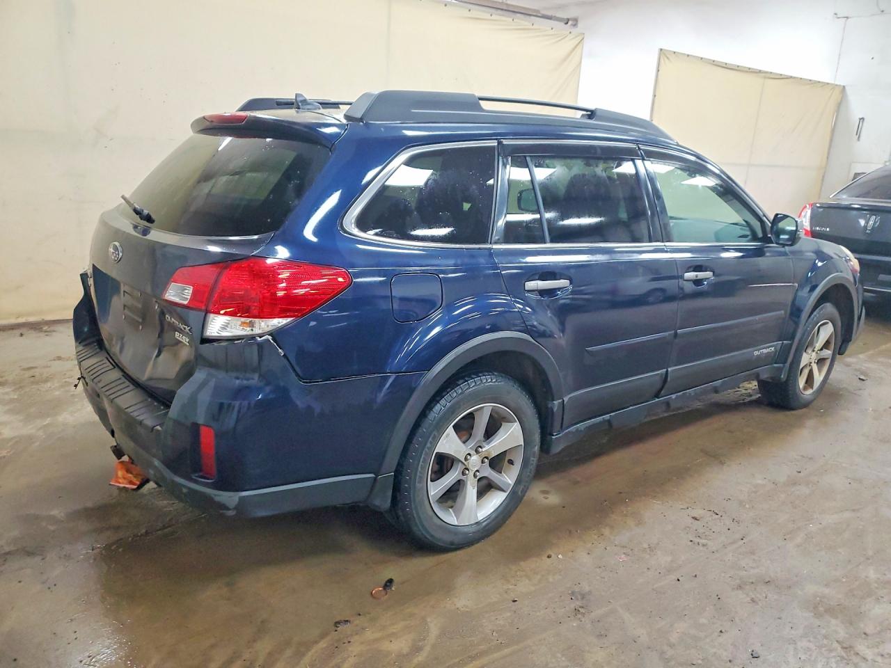 2014 Subaru Outback 2.5i Limited Blue vin: 4S4BRBPC3E3202617