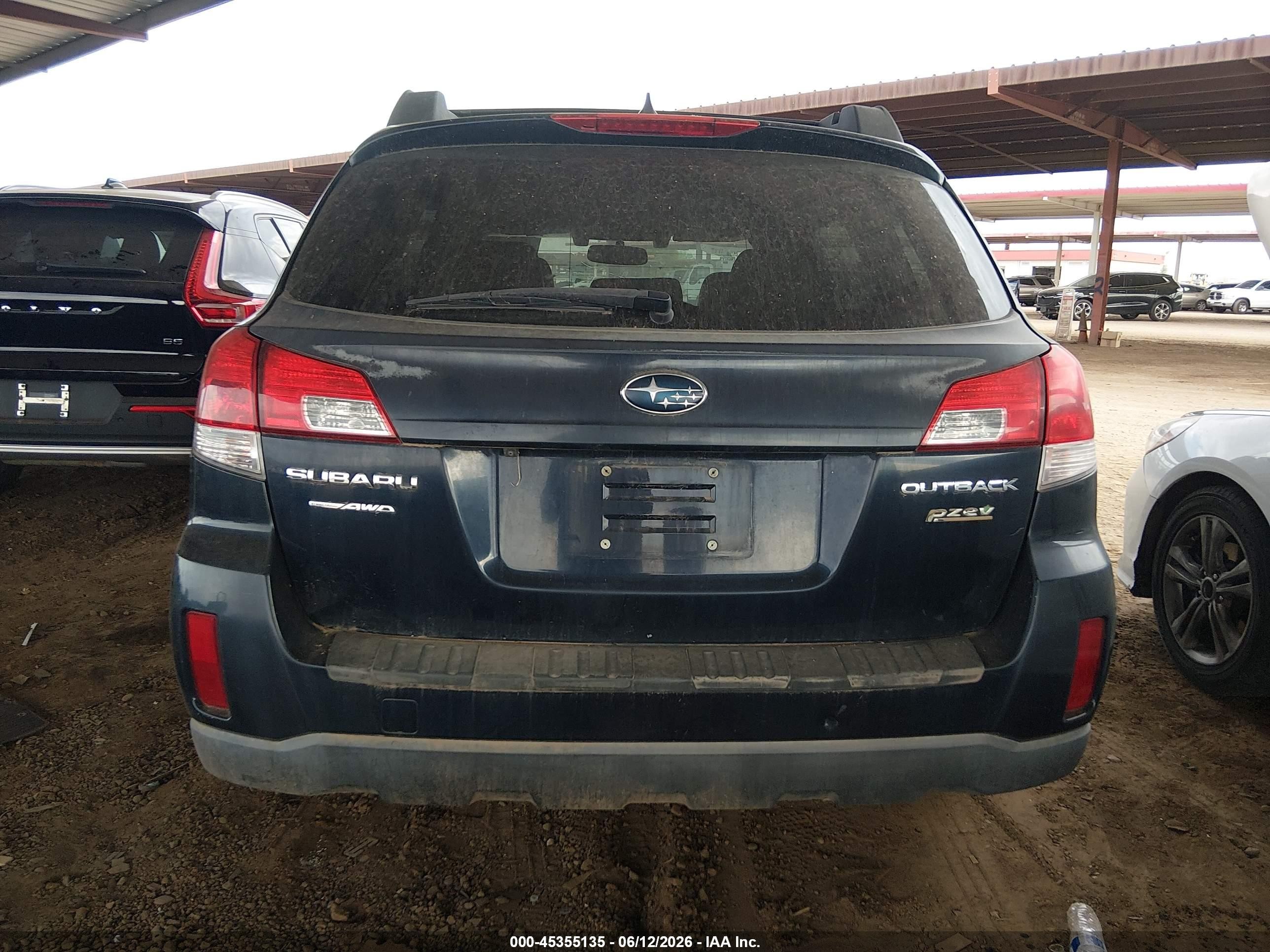 2014 Subaru Outback 2.5i Limited Black vin: 4S4BRBPC3E3223189