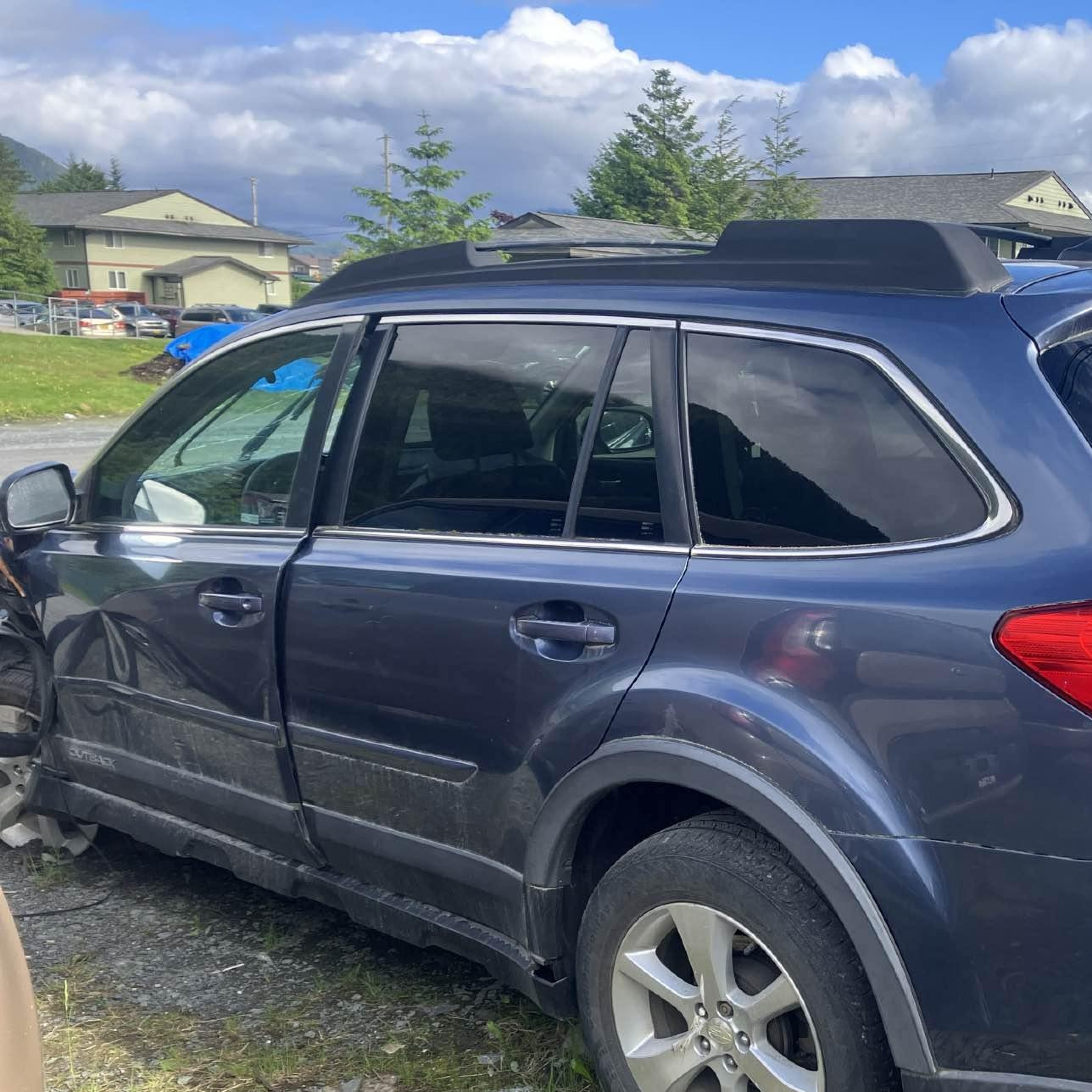 2013 Subaru Outback 2.5i Limited Синий vin: 4S4BRBPC4D3244759