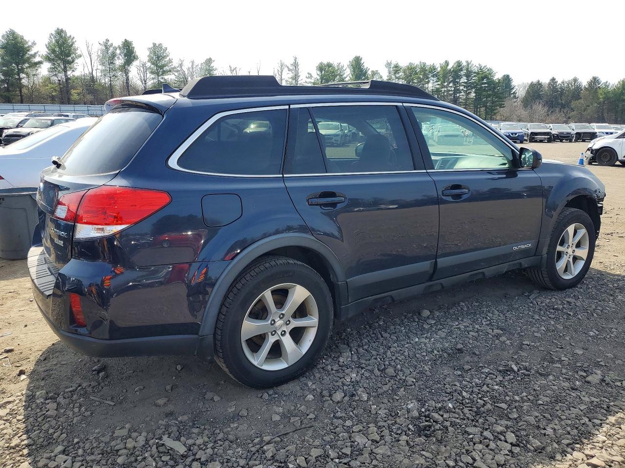 2013 Subaru Outback 2.5i Limited Синий vin: 4S4BRBPC4D3321775
