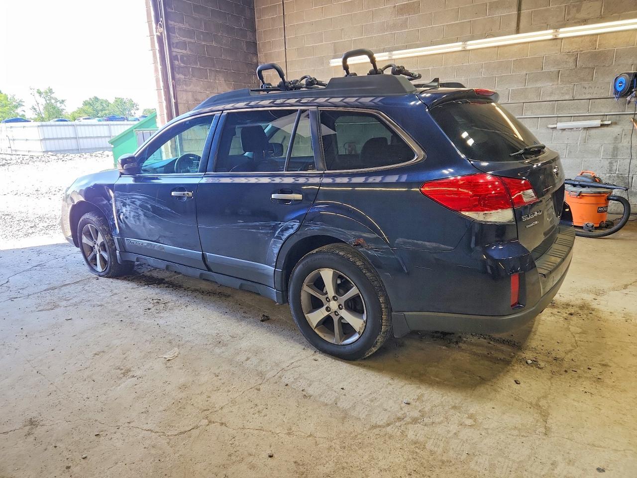 2014 Subaru Outback 2.5i Limited Blue vin: 4S4BRBPC4E3212878