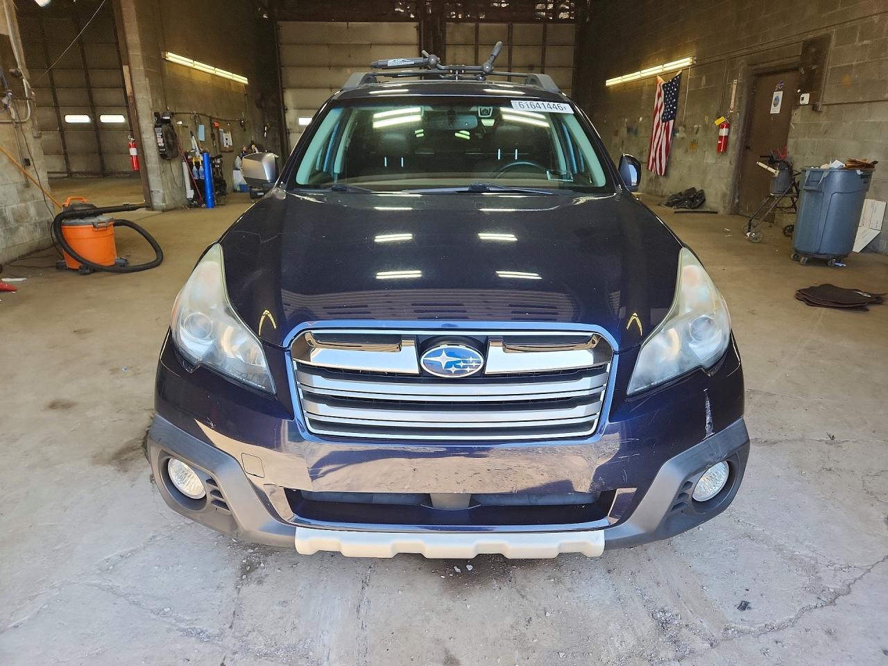 2014 Subaru Outback 2.5i Limited Blue vin: 4S4BRBPC4E3212878