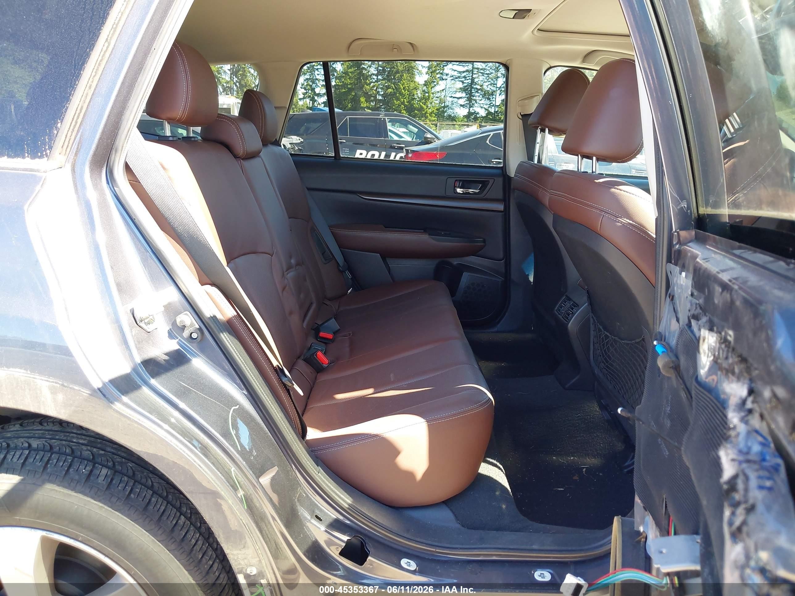 2014 Subaru Outback 2.5i Limited Gray vin: 4S4BRBPC5E3234727