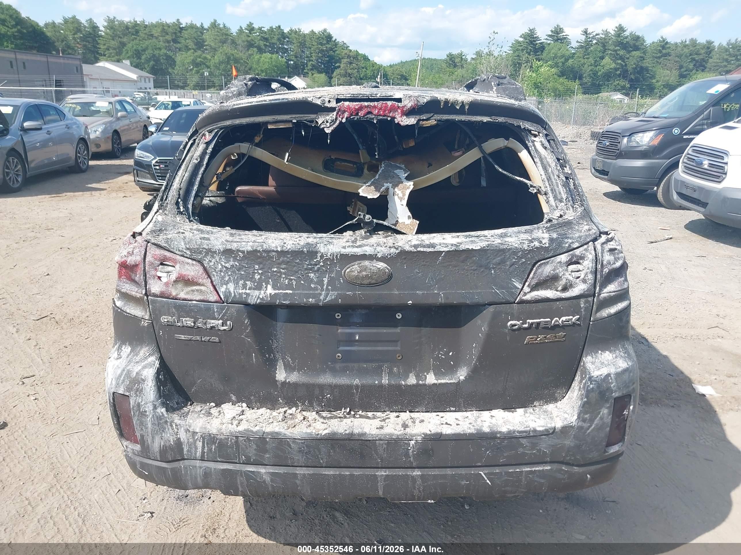 2014 Subaru Outback 2.5i Limited Black vin: 4S4BRBPC5E3279893