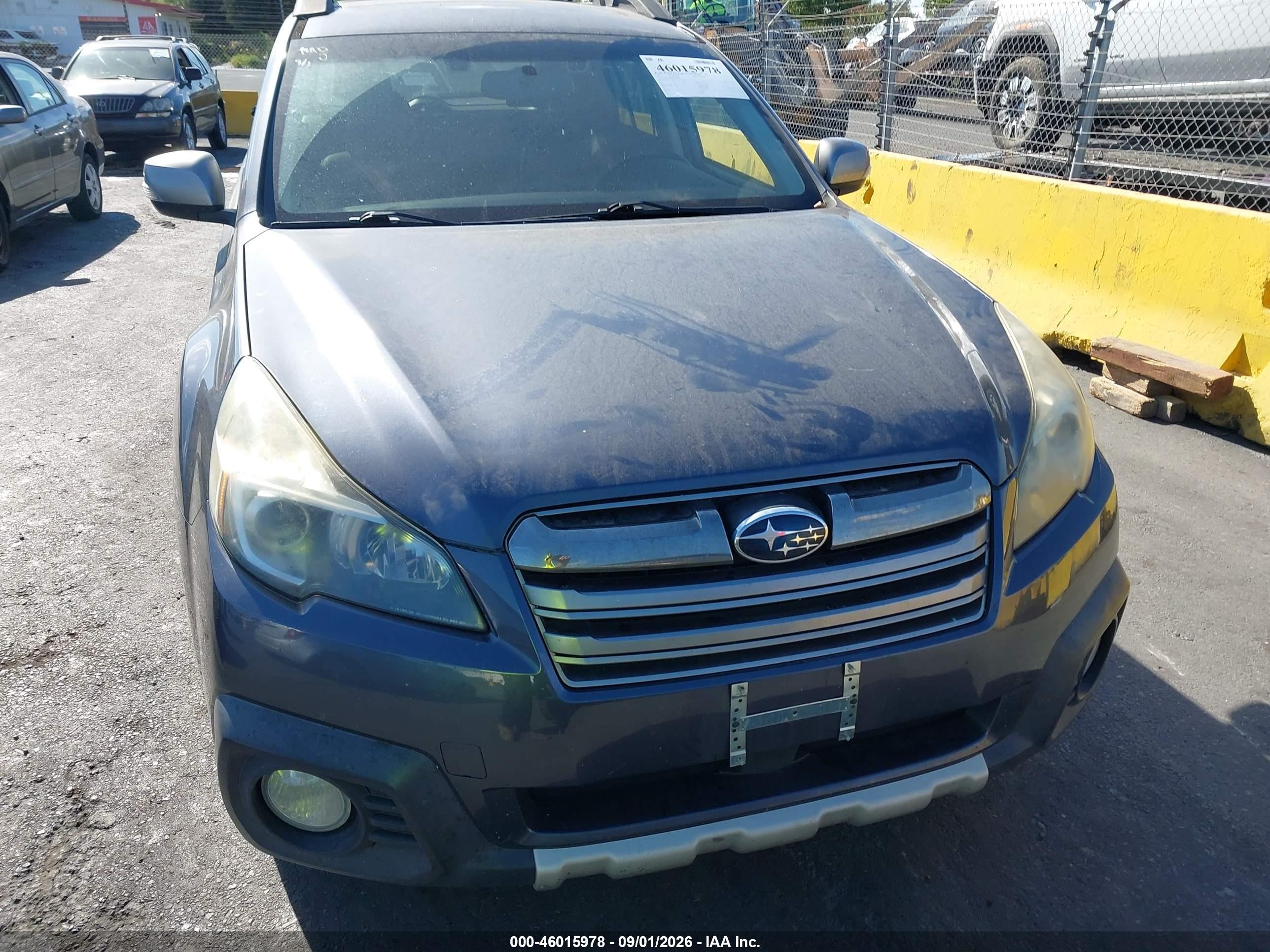 2014 Subaru Outback 2.5i Limited Gray vin: 4S4BRBPC8E3271934