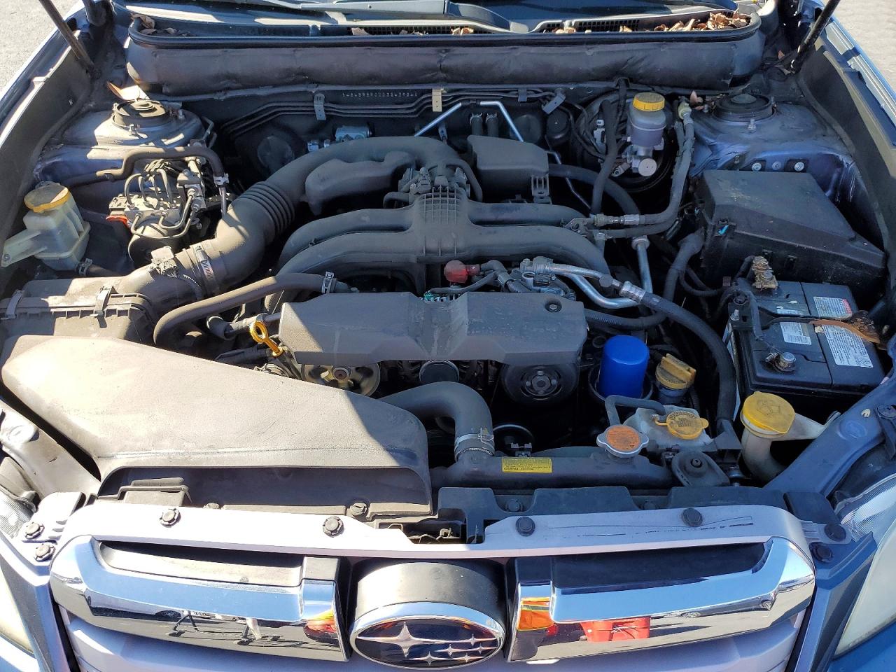 2013 Subaru Outback 2.5i Limited Blue vin: 4S4BRBPCXD3243924