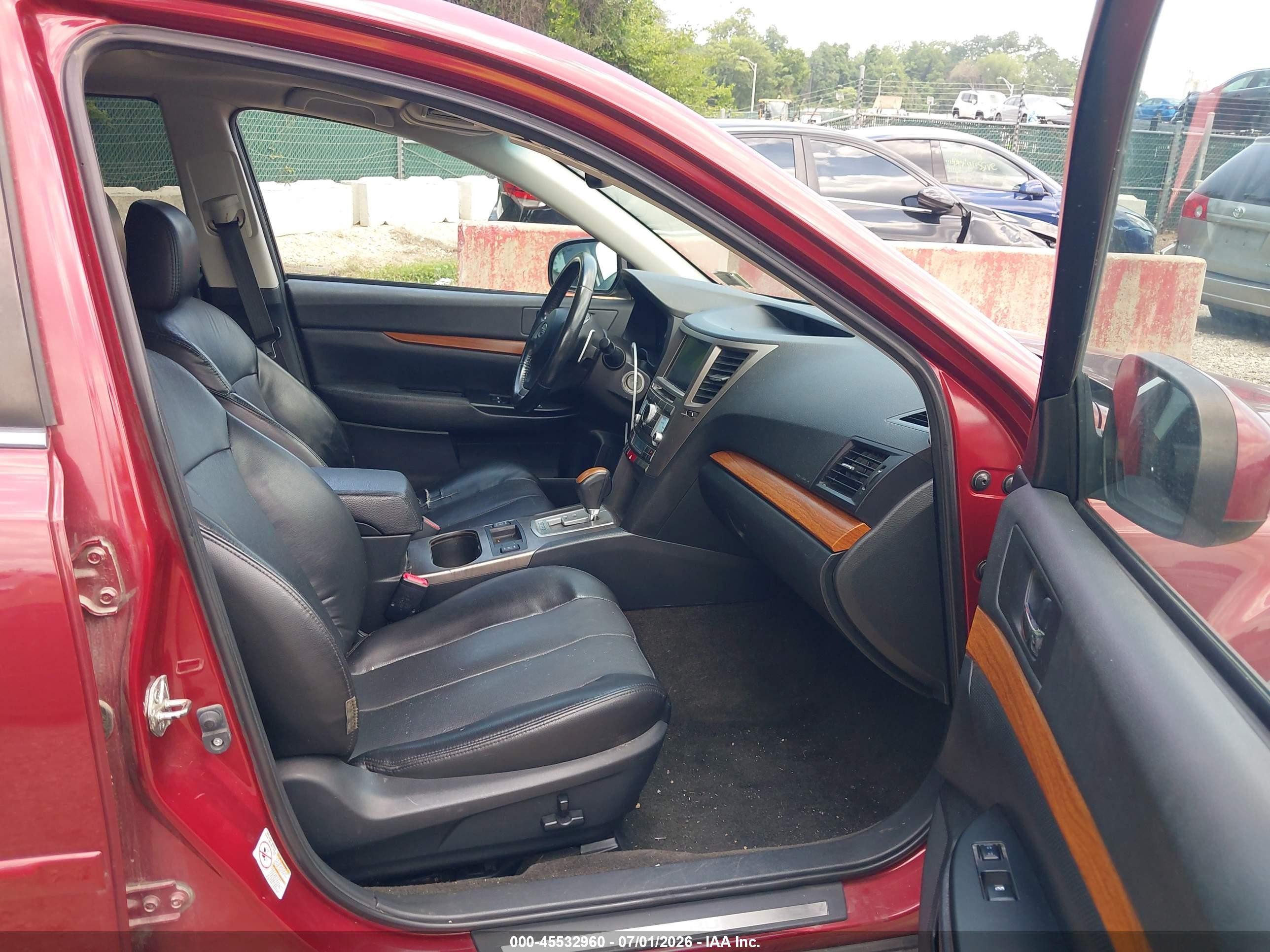 2013 Subaru Outback 2.5i Limited Maroon vin: 4S4BRBPCXD3288930