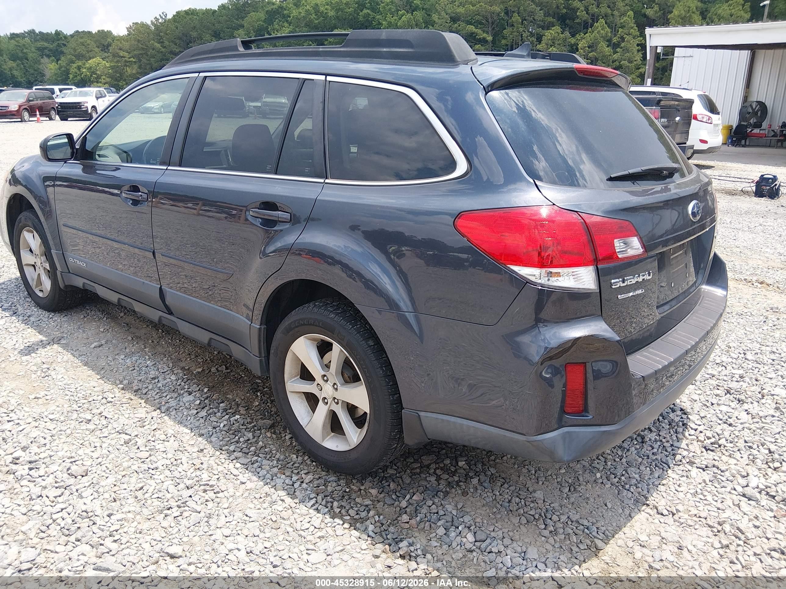 2013 Subaru Outback 2.5i Limited Blue vin: 4S4BRBPCXD3323322