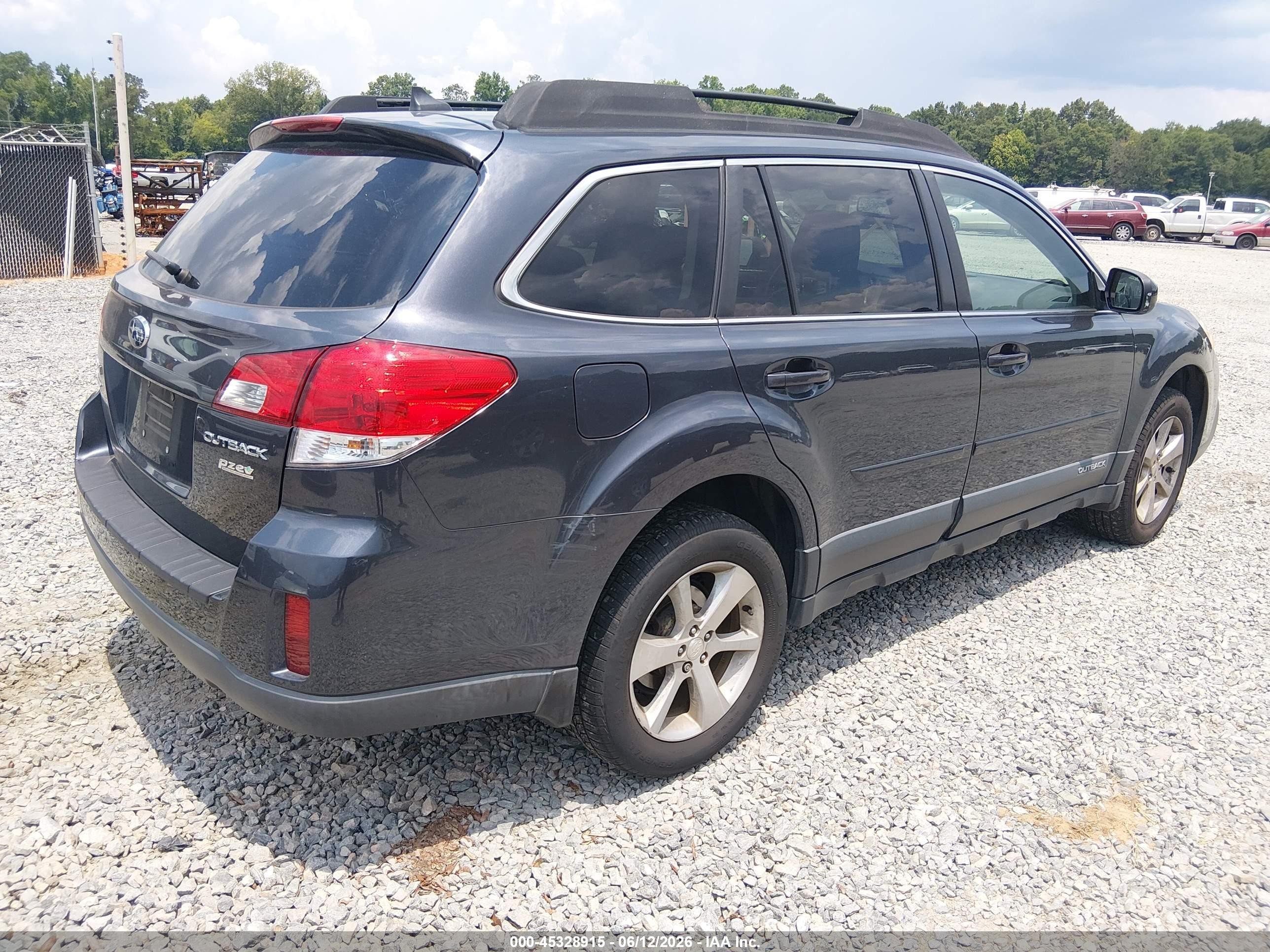 2013 Subaru Outback 2.5i Limited Blue vin: 4S4BRBPCXD3323322