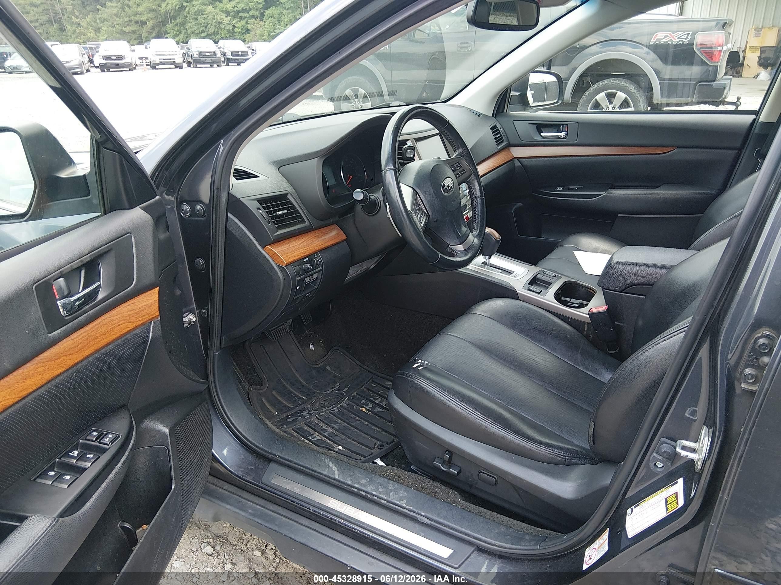 2013 Subaru Outback 2.5i Limited Blue vin: 4S4BRBPCXD3323322