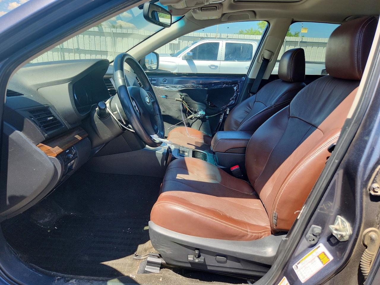 2014 Subaru Outback 2.5i Limited Blue vin: 4S4BRBPCXE3228499