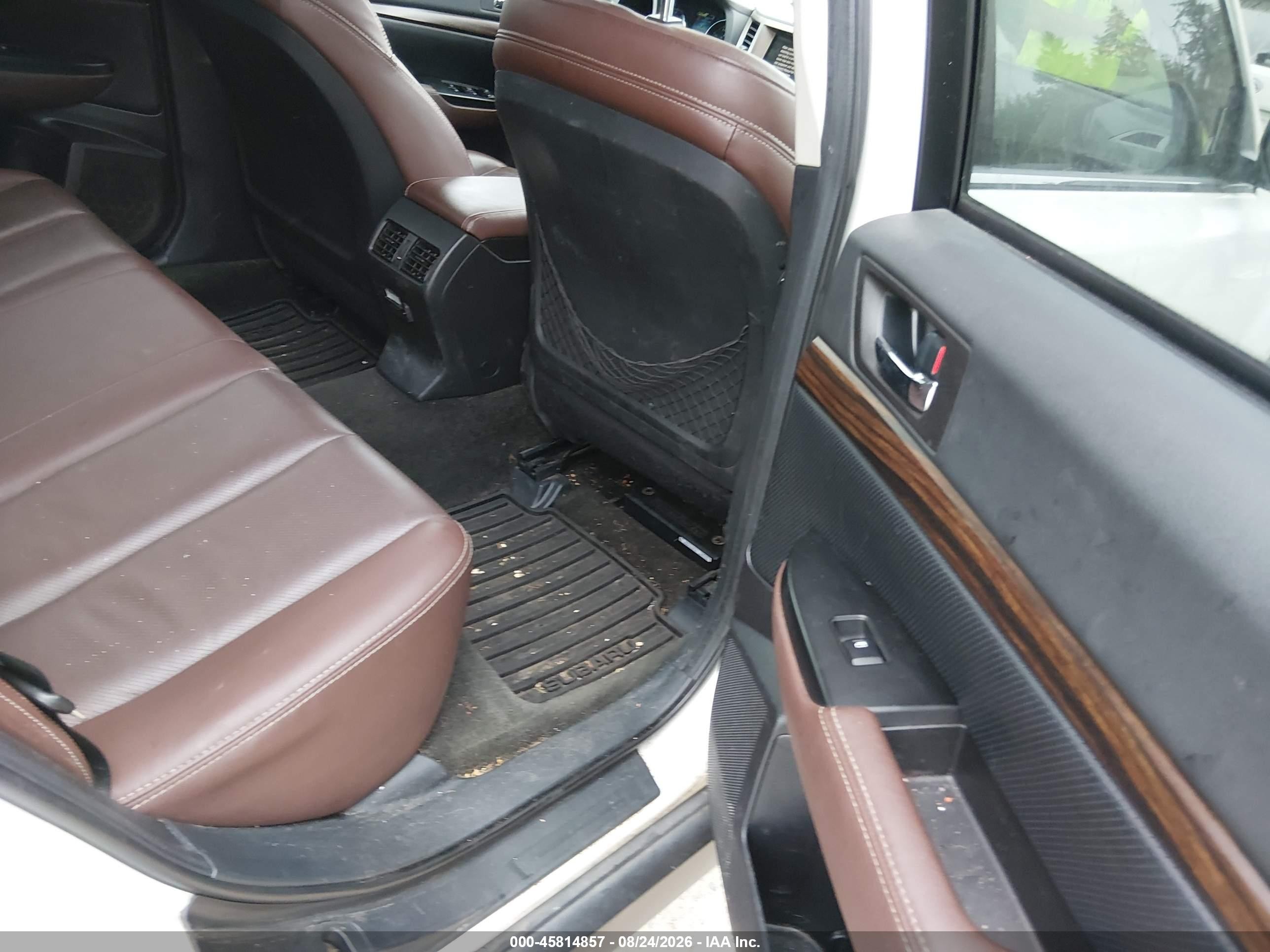 2013 Subaru Outback 2.5i Limited Белый vin: 4S4BRBSC1D3238375