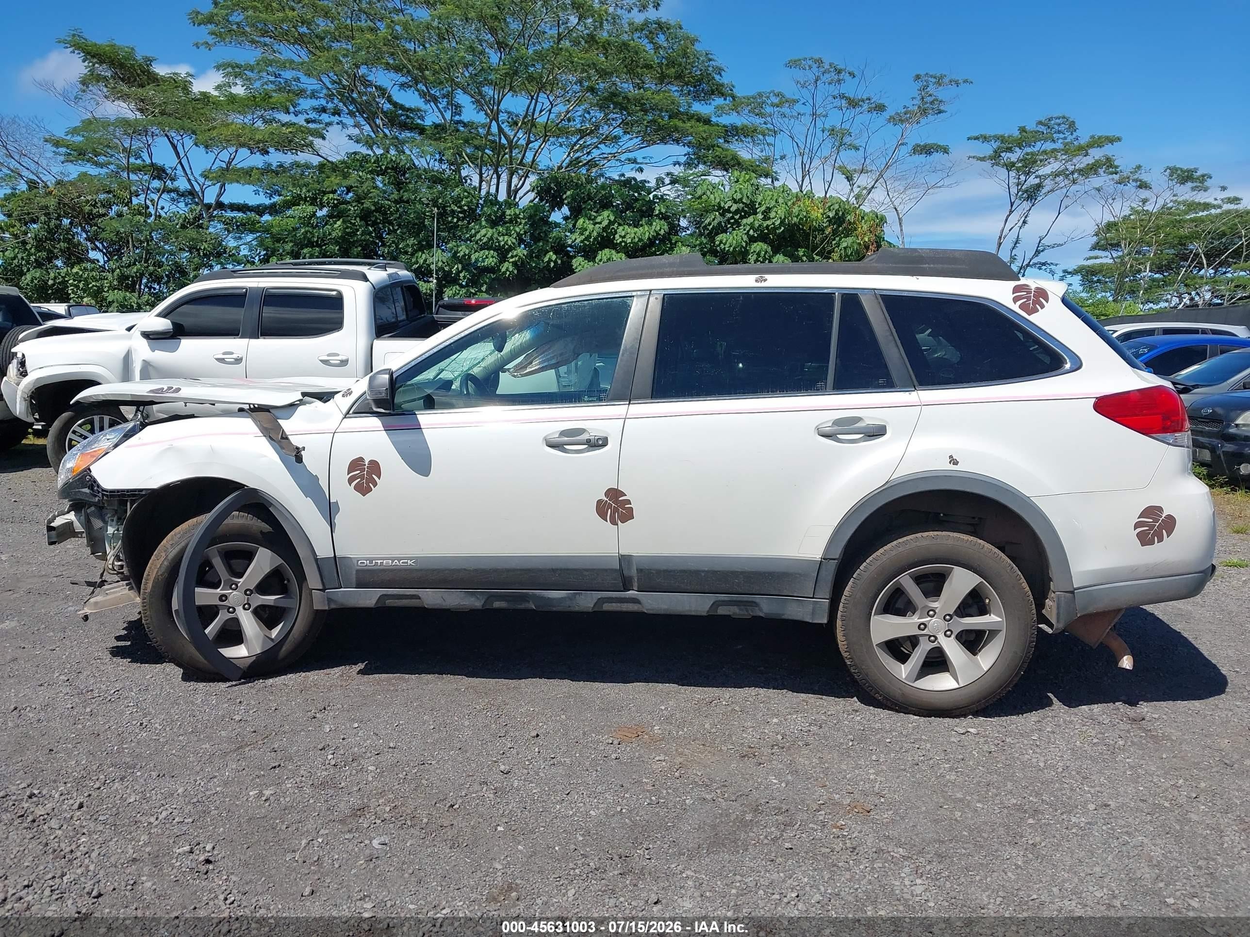 2013 Subaru Outback 2.5i Limited Белый vin: 4S4BRBSC4D3230660