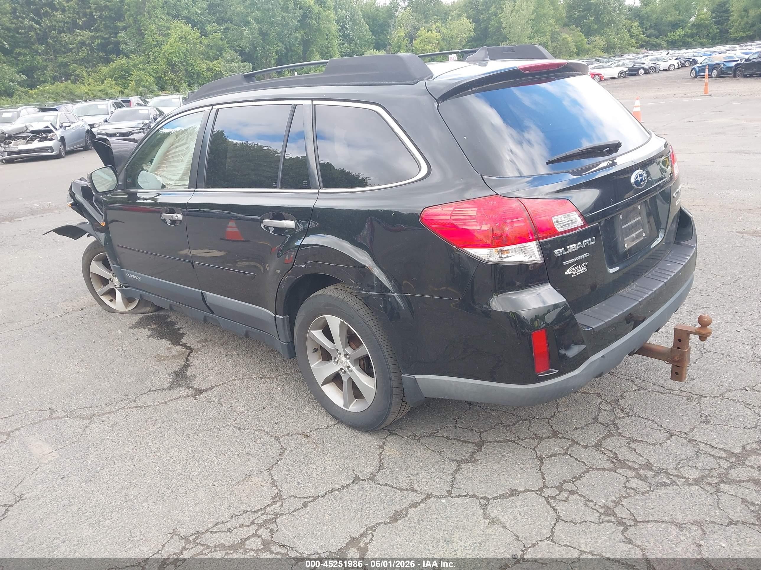 2013 Subaru Outback 2.5i Limited Black vin: 4S4BRBSC6D3299396