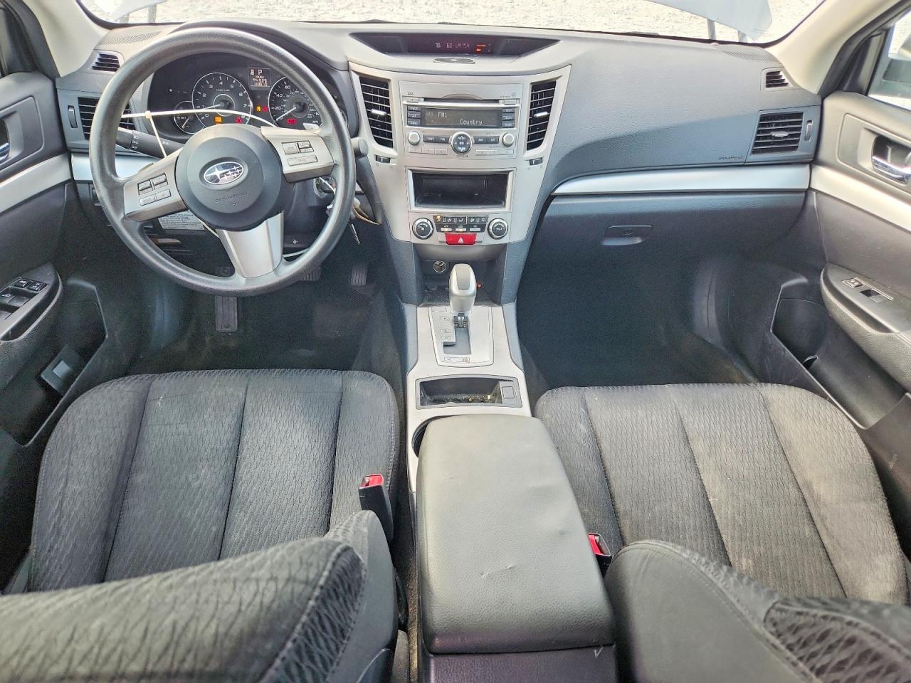 2011 Subaru Outback 2.5i Серебряный vin: 4S4BRCAC0B3434747