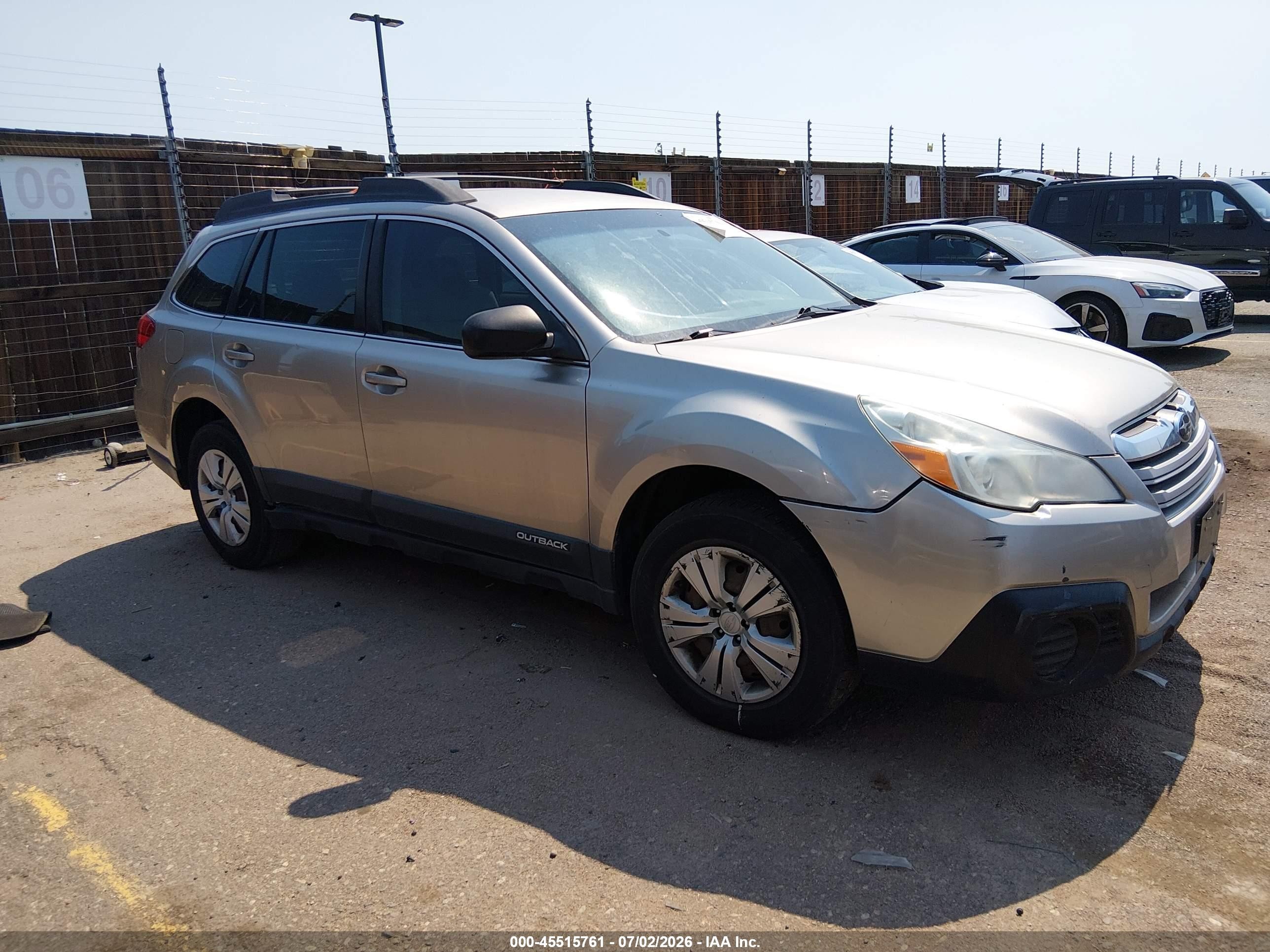 2014 Subaru Outback 2.5i Gray vin: 4S4BRCAC1E1303360