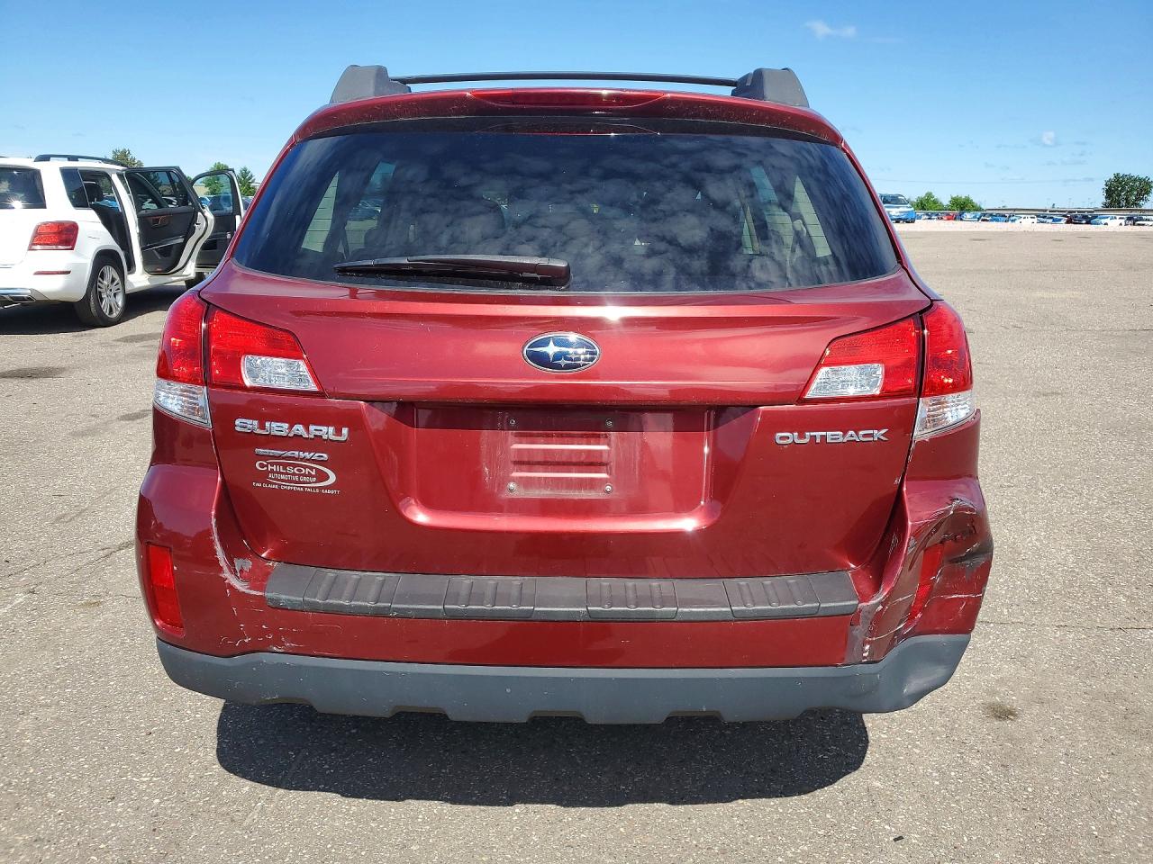 2014 Subaru Outback 2.5i Burgundy vin: 4S4BRCAC1E3310653