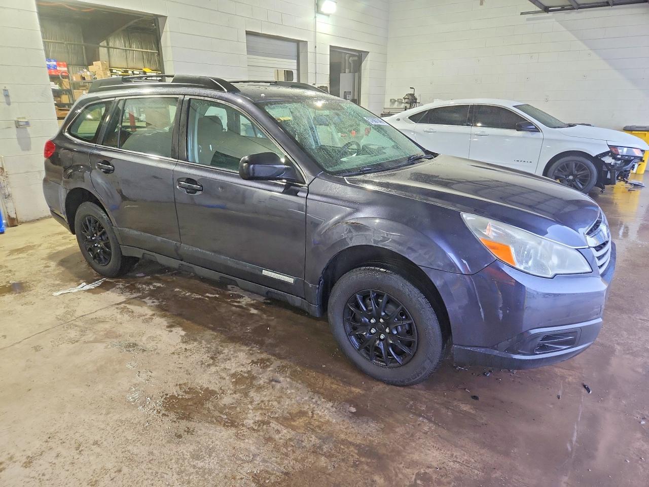 2010 Subaru Outback 2.5i Серый vin: 4S4BRCAC2A3323731