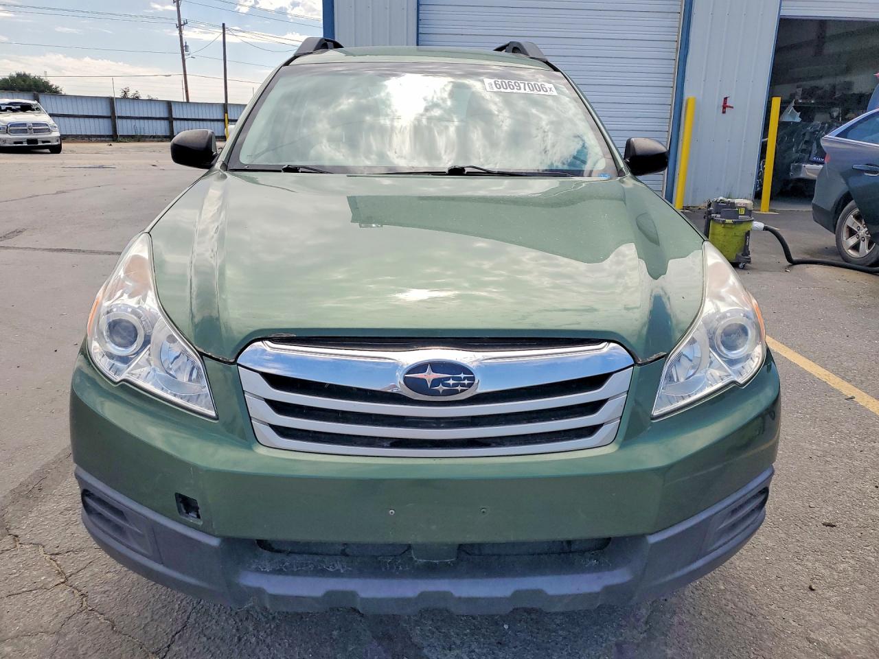 2012 Subaru Outback 2.5i Green vin: 4S4BRCAC2C3215631