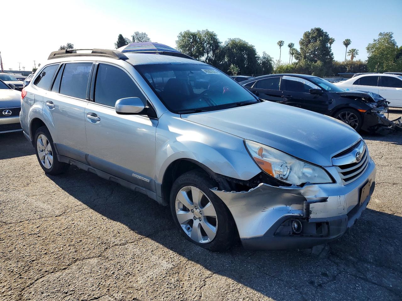 2012 Subaru Outback 2.5i Silver vin: 4S4BRCAC2C3274002