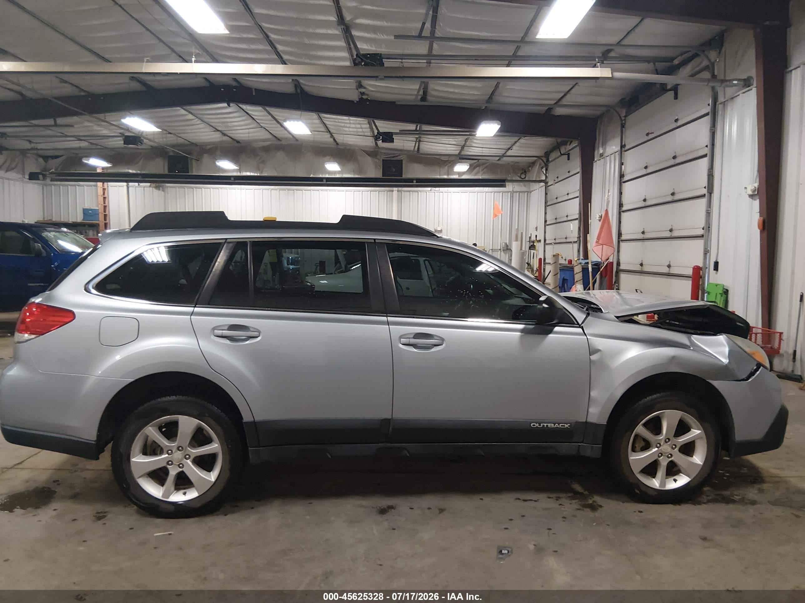 2014 Subaru Outback 2.5i Gray vin: 4S4BRCAC2E3262385