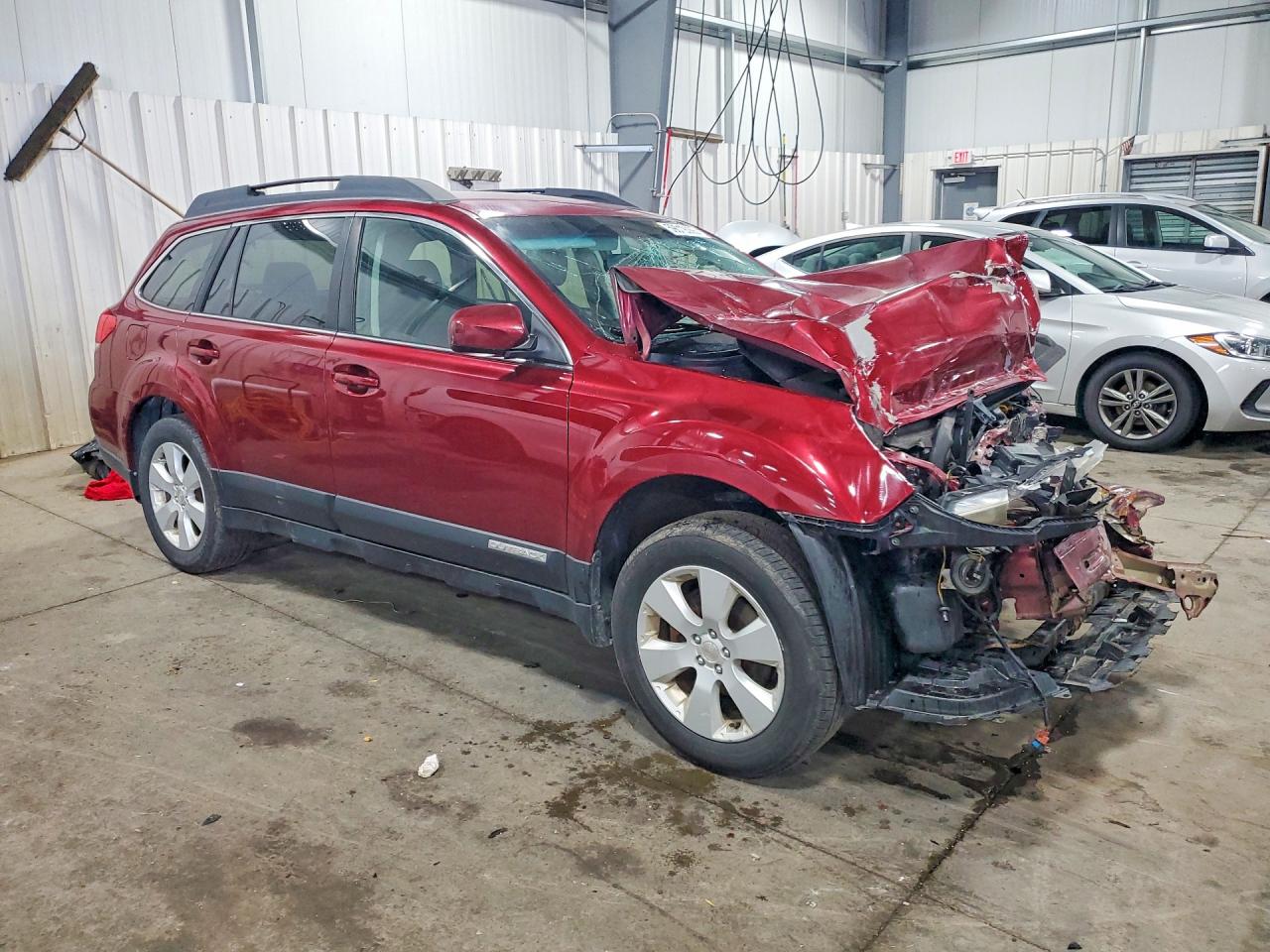 2012 Subaru Outback 2.5i Red vin: 4S4BRCAC3C3278513