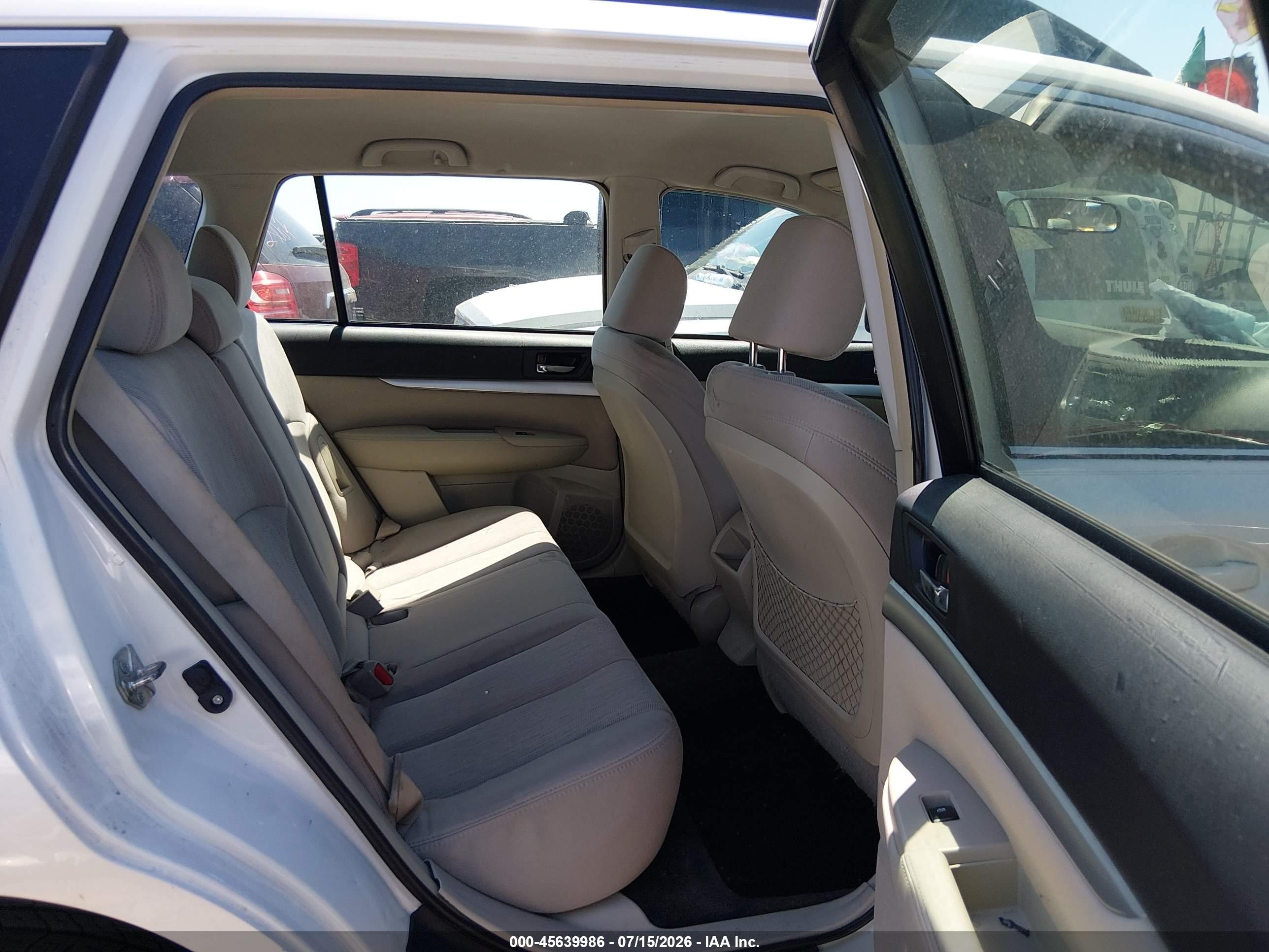 2013 Subaru Outback 2.5i White vin: 4S4BRCAC3D1288150