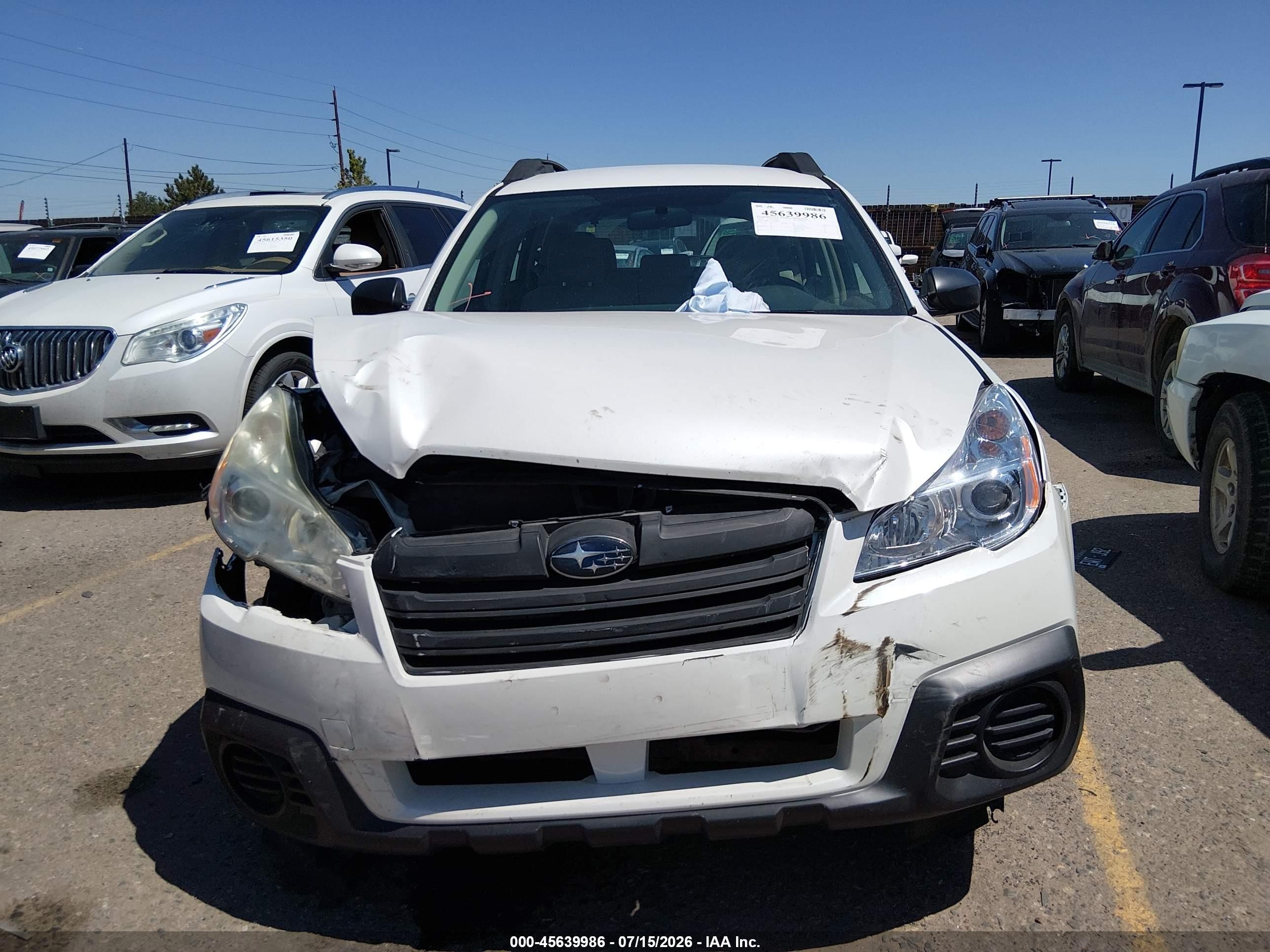 2013 Subaru Outback 2.5i White vin: 4S4BRCAC3D1288150