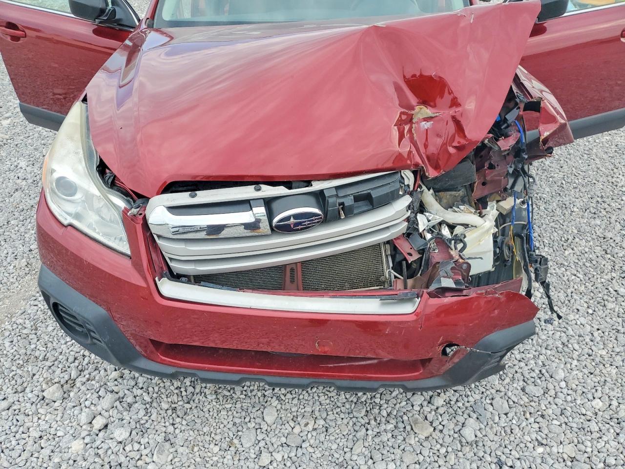 2013 Subaru Outback 2.5i Red vin: 4S4BRCAC3D3248493