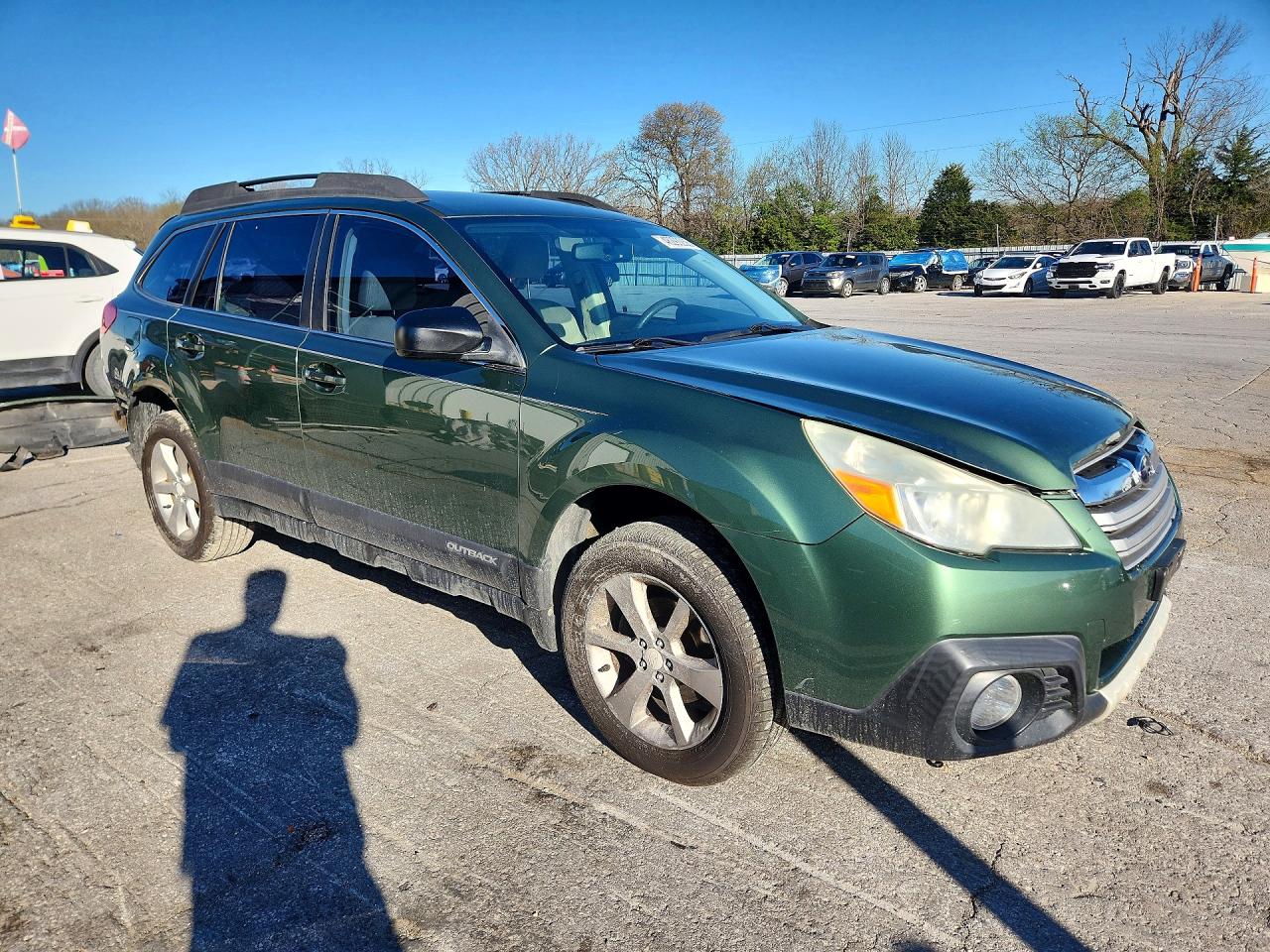 2014 Subaru Outback 2.5i Green vin: 4S4BRCAC3E3328409