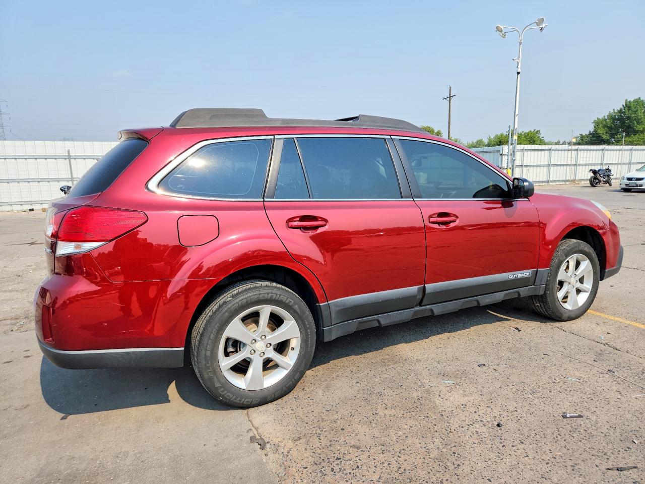 2014 Subaru Outback 2.5i Темно-бордовый vin: 4S4BRCAC4E3313353
