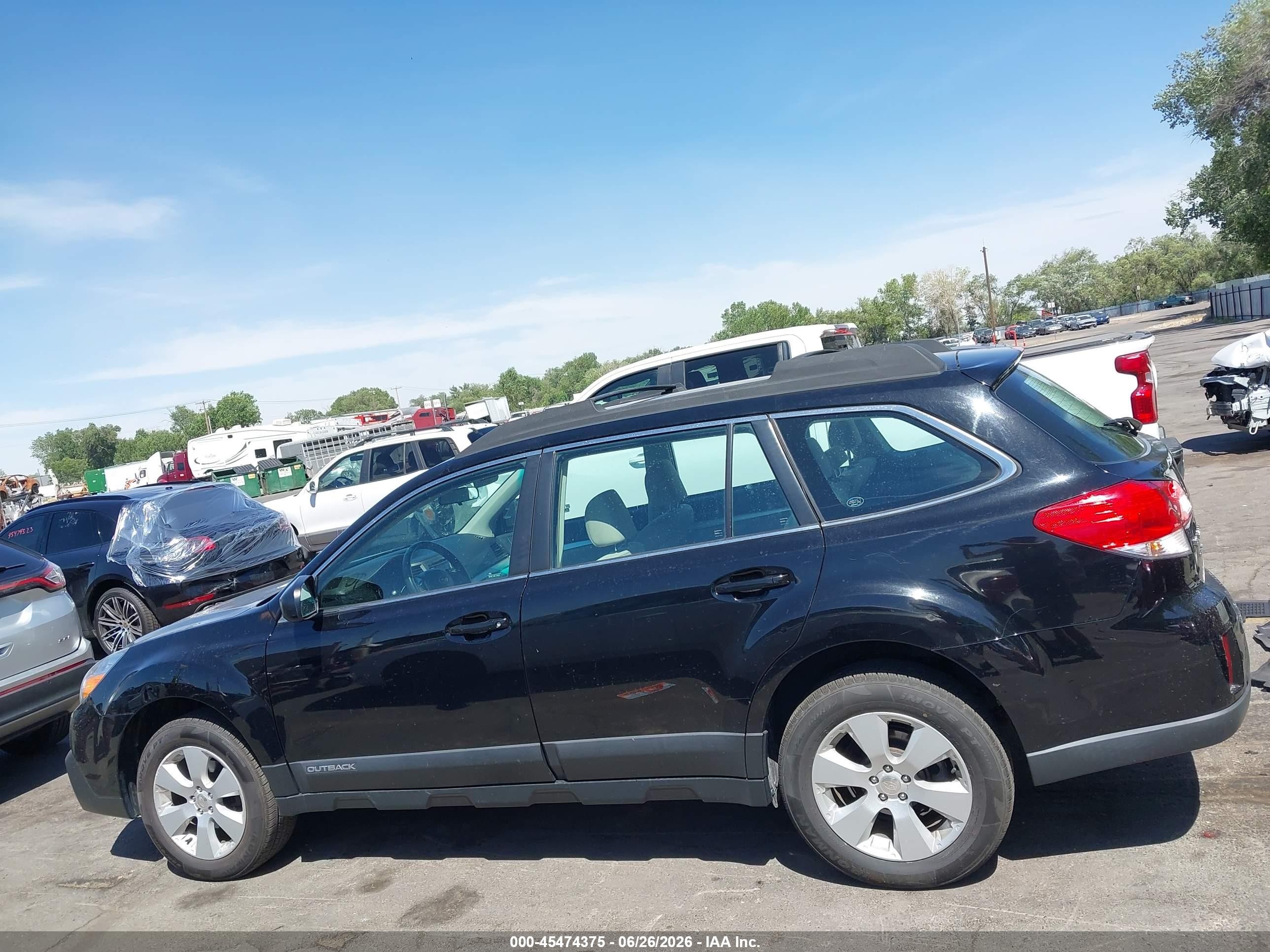2013 Subaru Outback 2.5i Black vin: 4S4BRCAC5D1236308