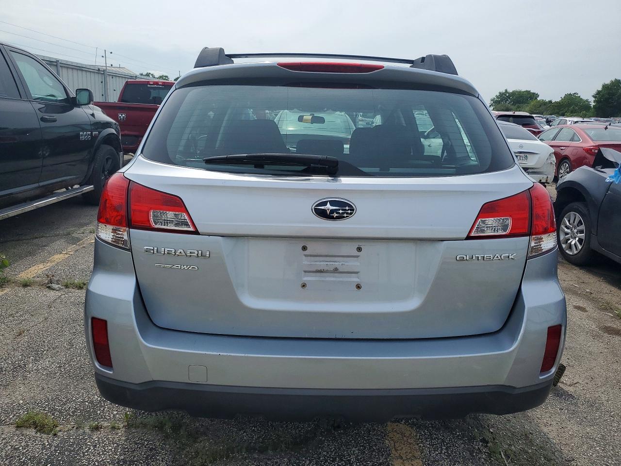 2014 Subaru Outback 2.5i Blue vin: 4S4BRCAC5E3218395