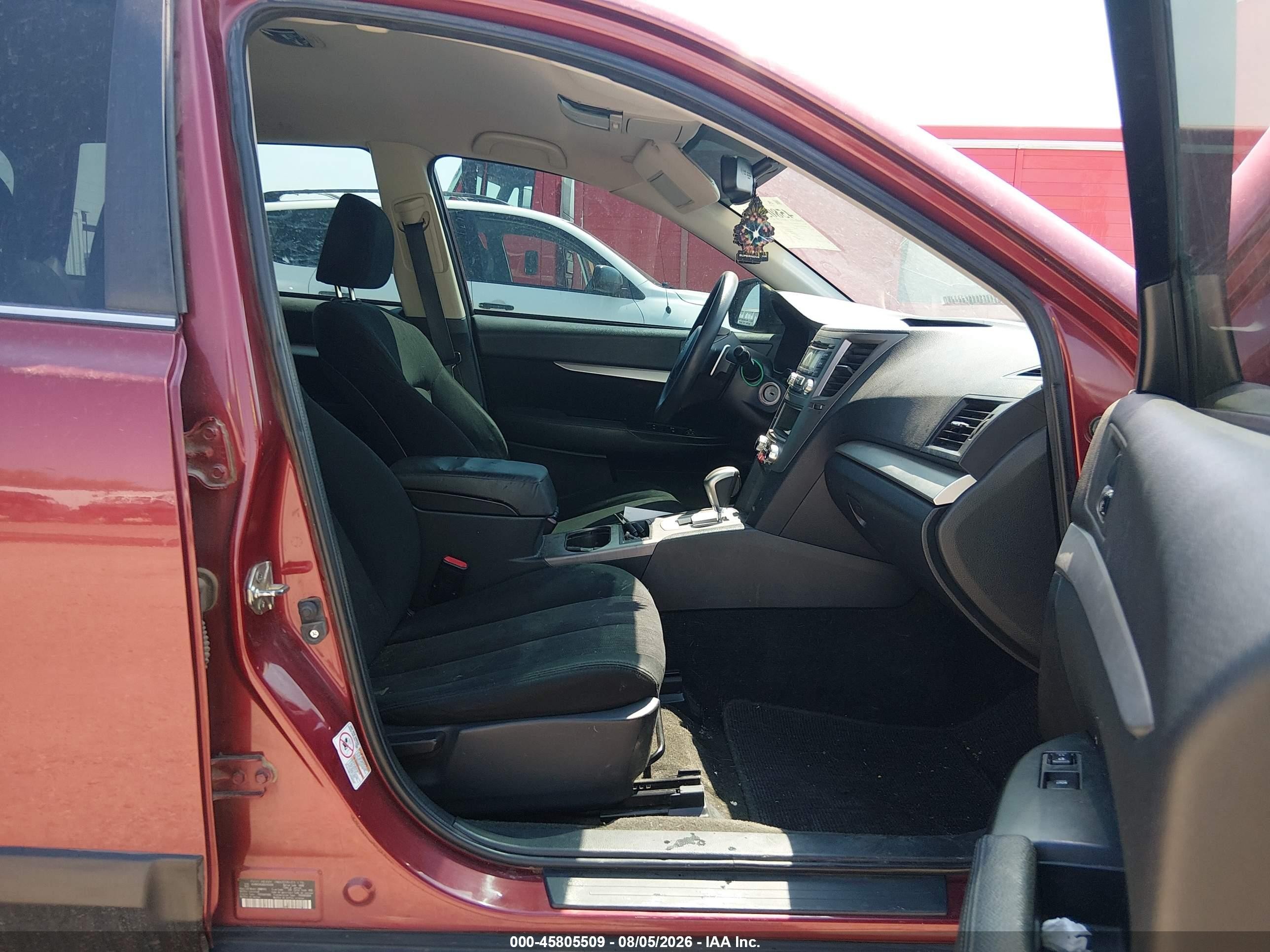 2013 Subaru Outback 2.5i Red vin: 4S4BRCAC6D3242526