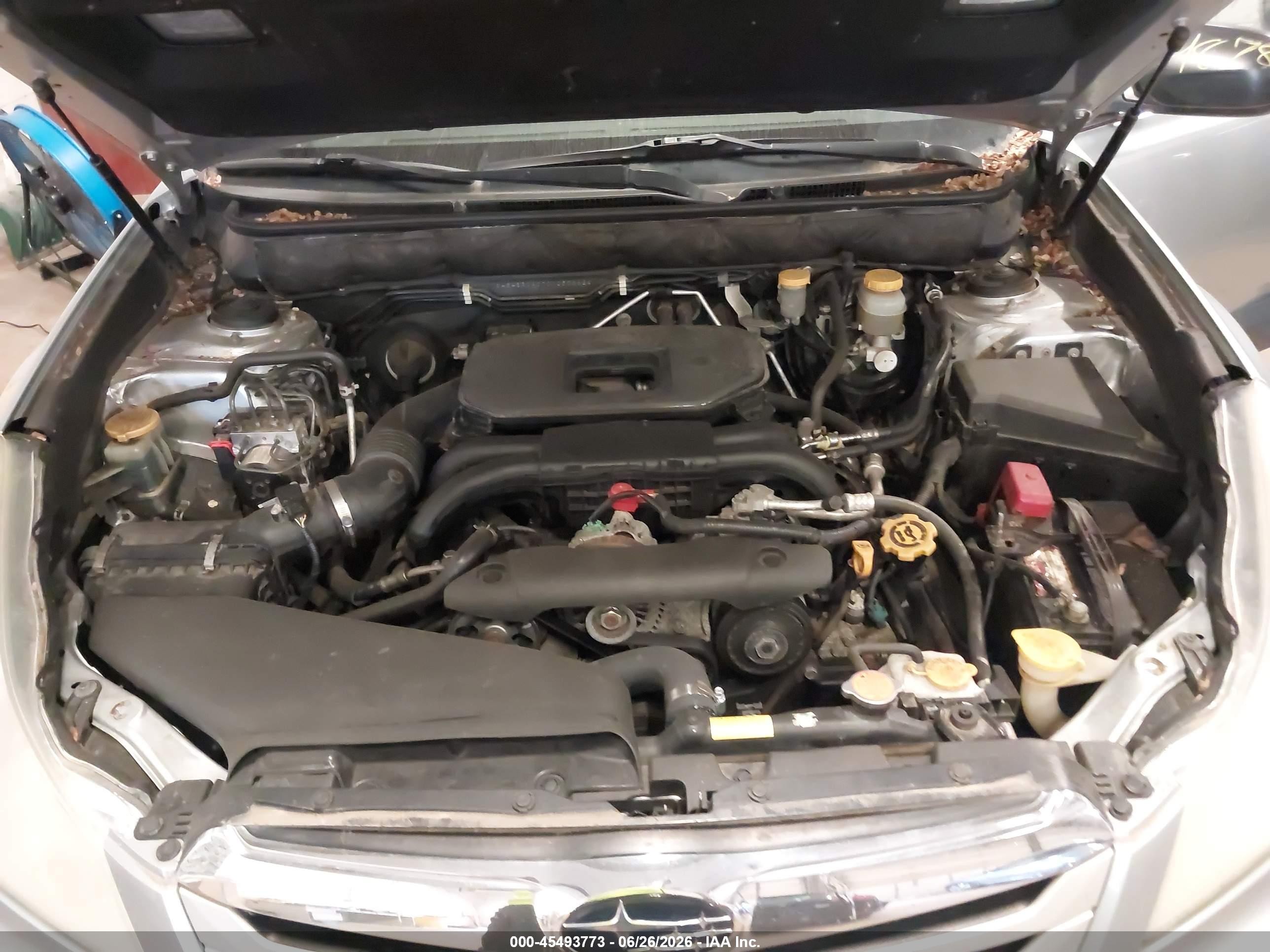 2012 Subaru Outback 2.5i Silver vin: 4S4BRCAC7C1255862