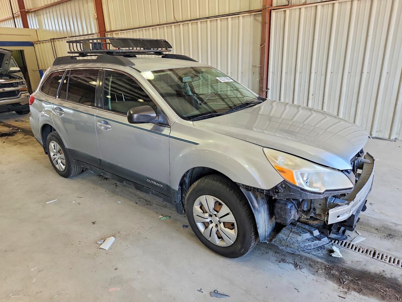 2013 Subaru Outback 2.5i Silver vin: 4S4BRCAC7D3237013