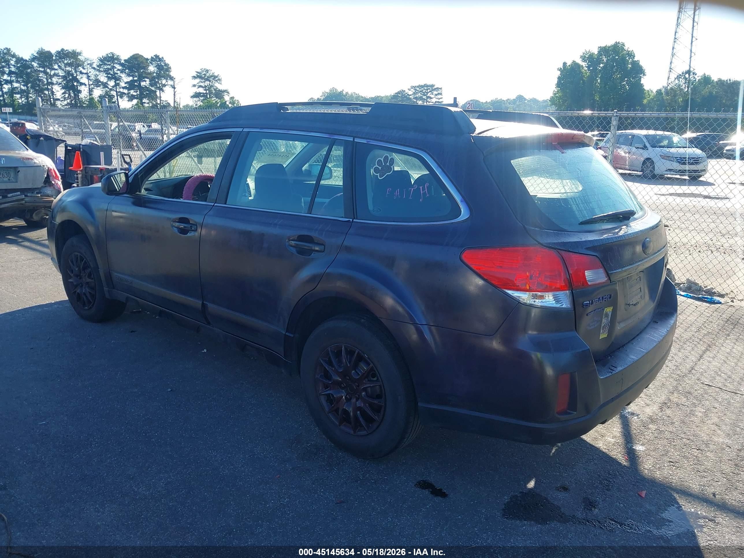2010 Subaru Outback 2.5i Бордовый vin: 4S4BRCAC9A3362400