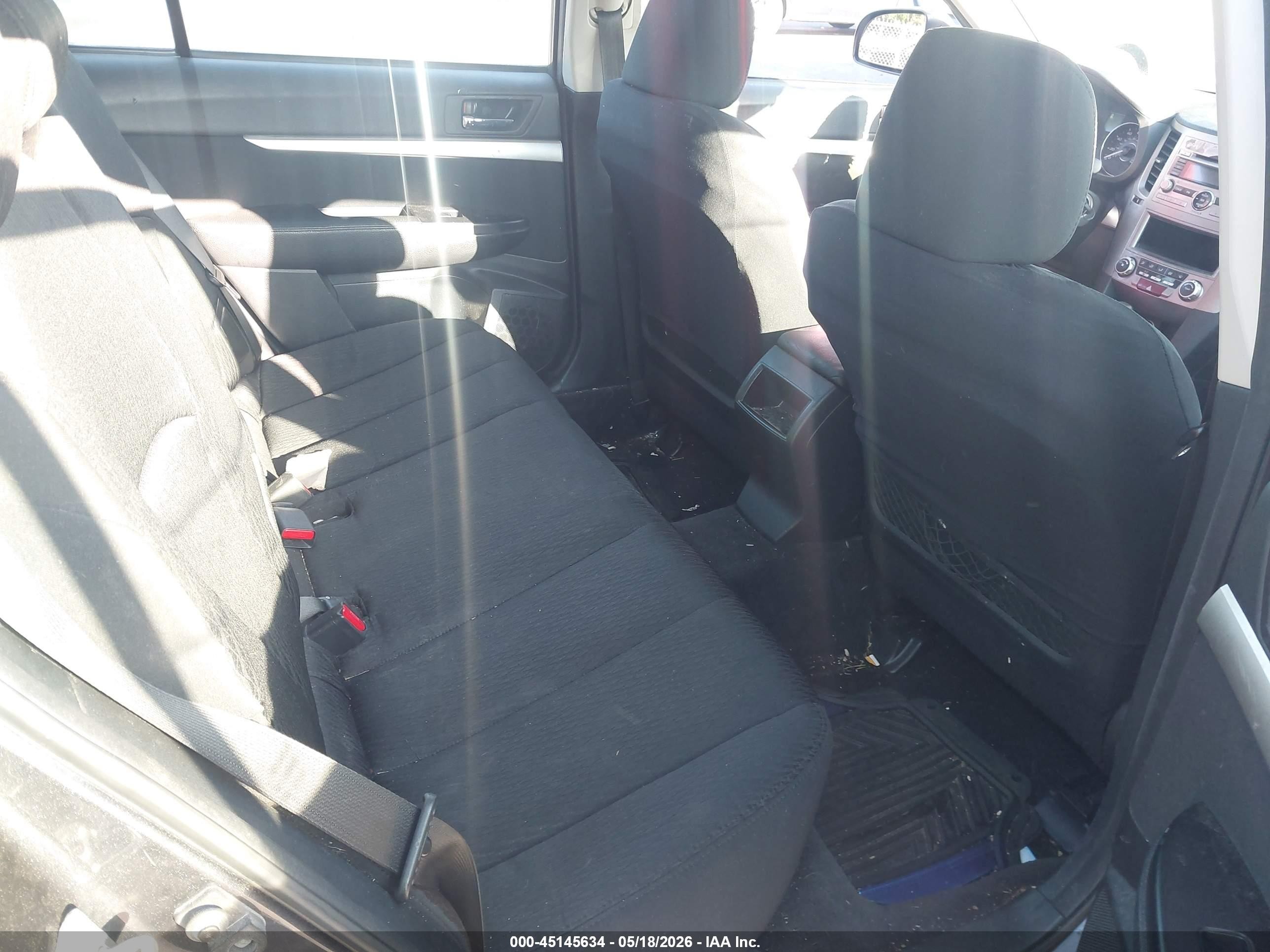 2010 Subaru Outback 2.5i Бордовый vin: 4S4BRCAC9A3362400