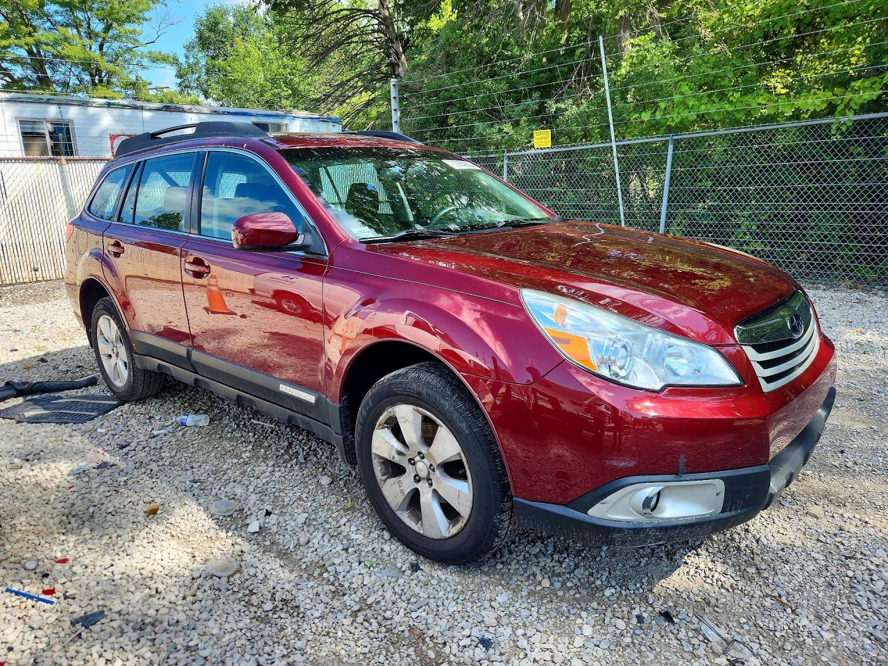2012 Subaru Outback 2.5i Red vin: 4S4BRCAC9C3288107