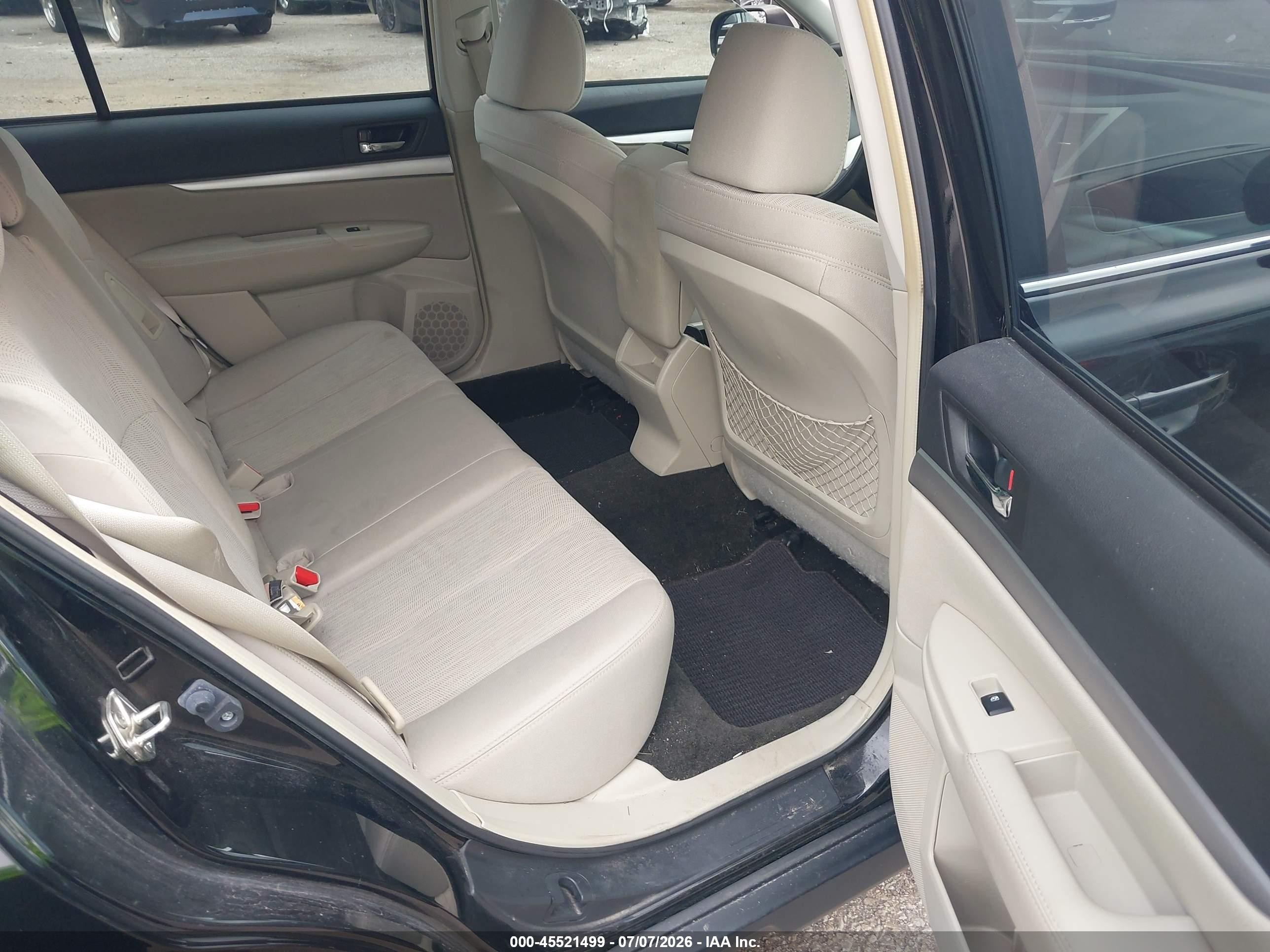 2014 Subaru Outback 2.5i Black vin: 4S4BRCAC9E3290166