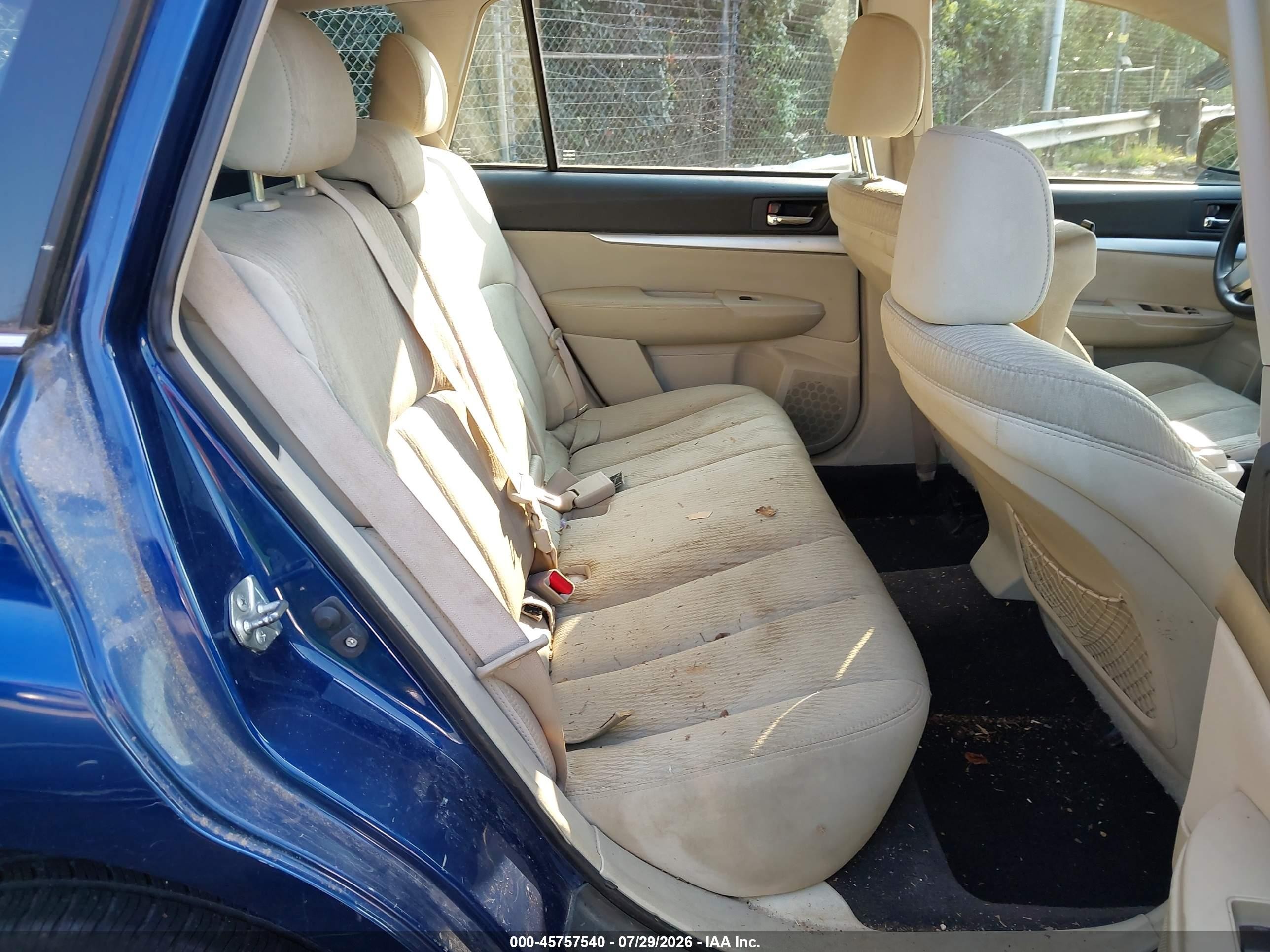 2010 Subaru Outback 2.5i Blue vin: 4S4BRCACXA3311505