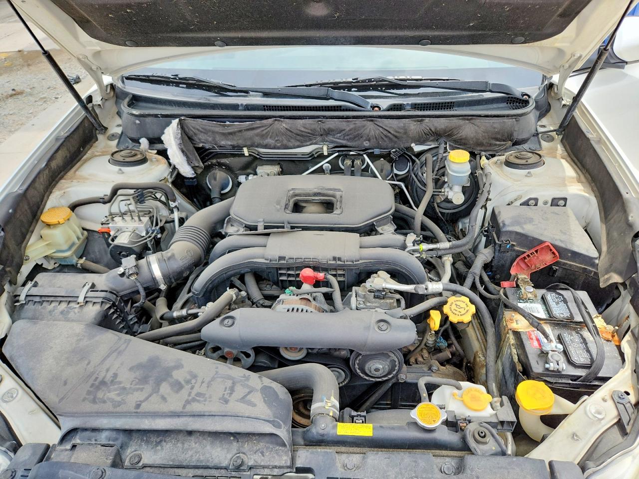 2012 Subaru Outback 2.5i Белый vin: 4S4BRCACXC3289539