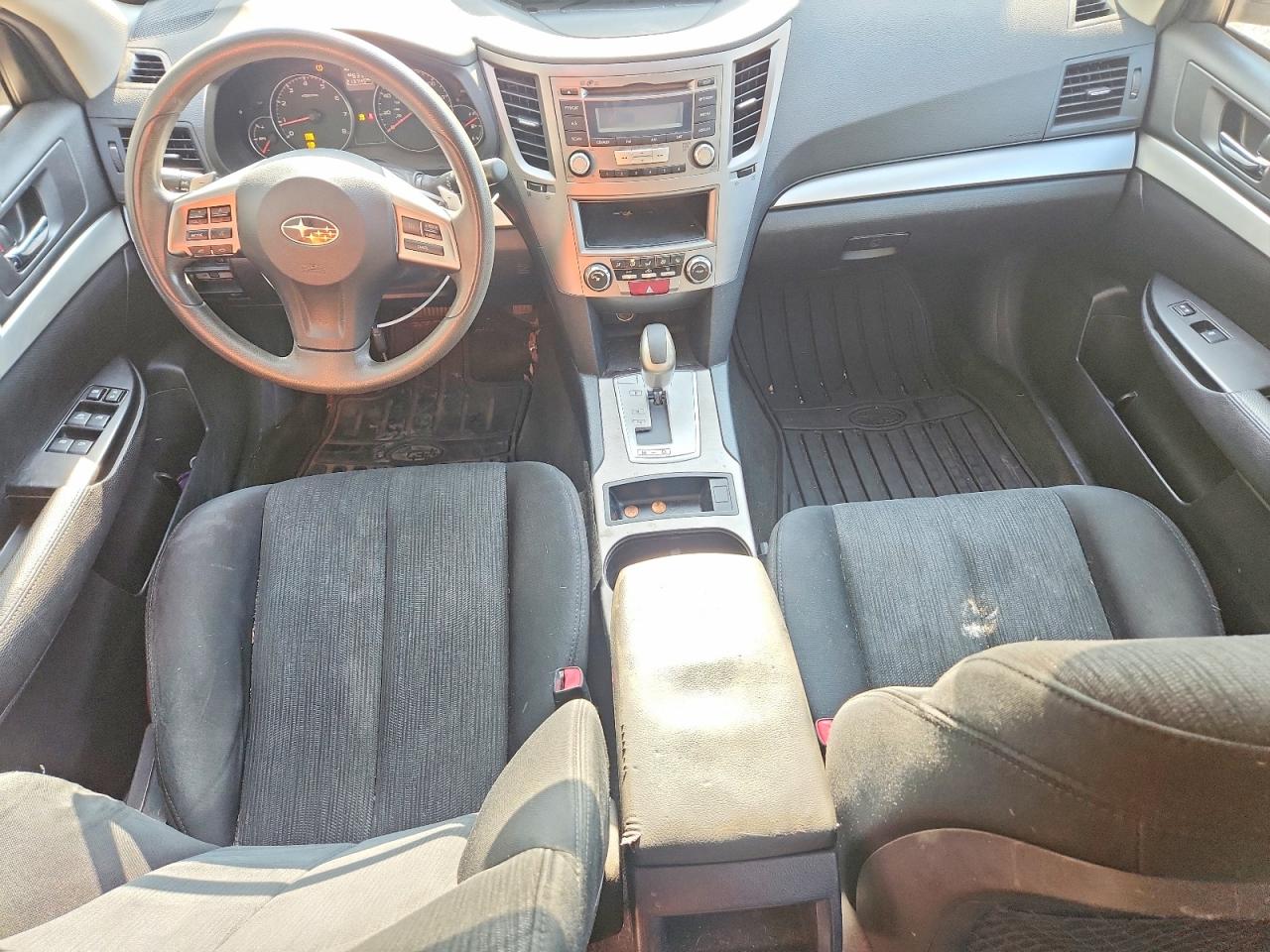 2013 Subaru Outback 2.5i Burgundy vin: 4S4BRCACXD3278350
