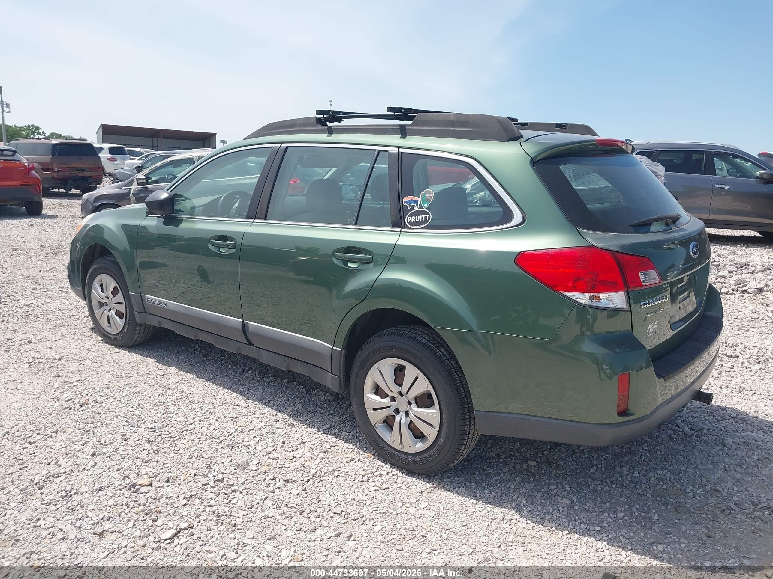 2013 Subaru Outback 2.5i Green vin: 4S4BRCACXD3313582