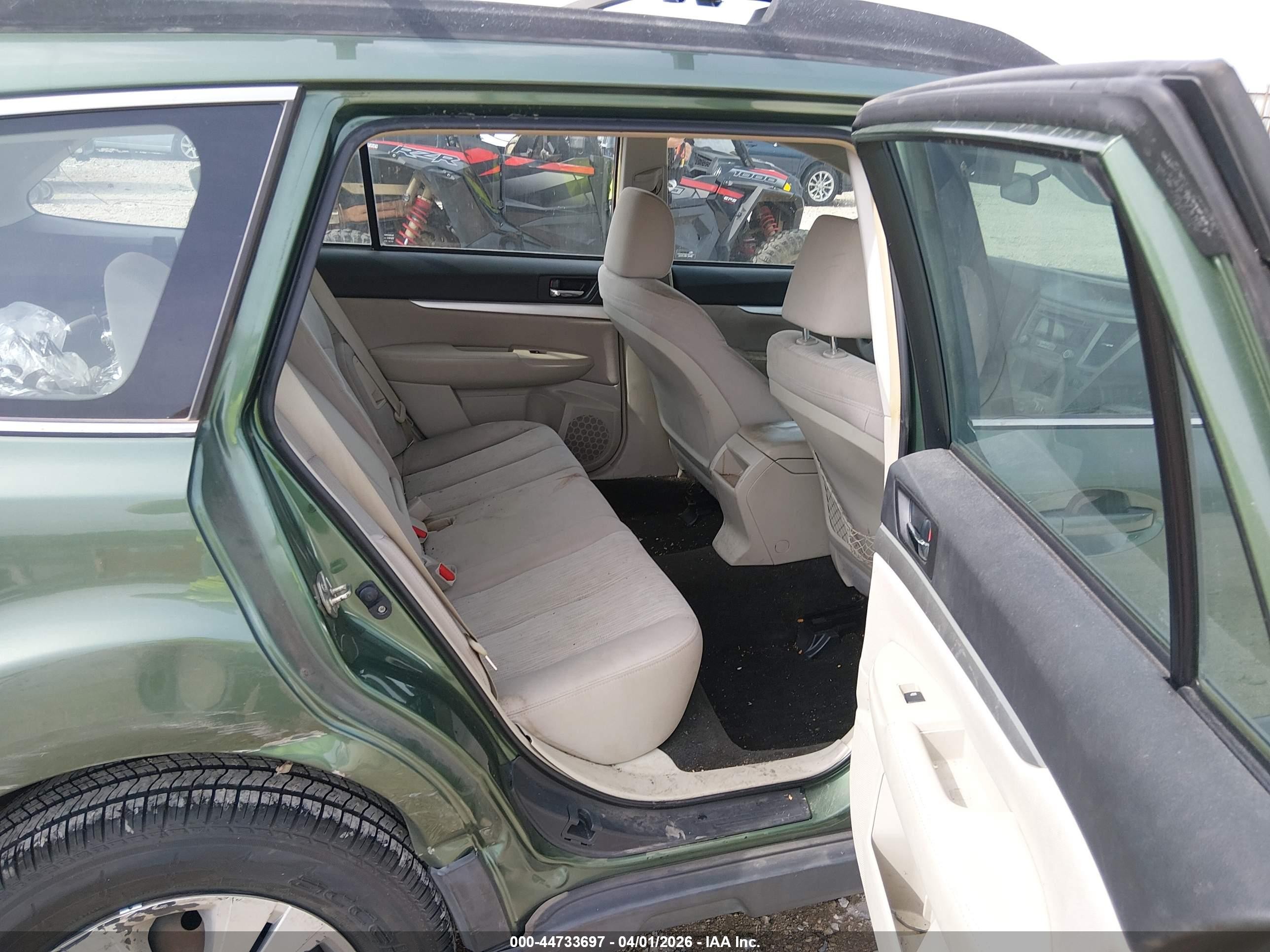 2013 Subaru Outback 2.5i Green vin: 4S4BRCACXD3313582