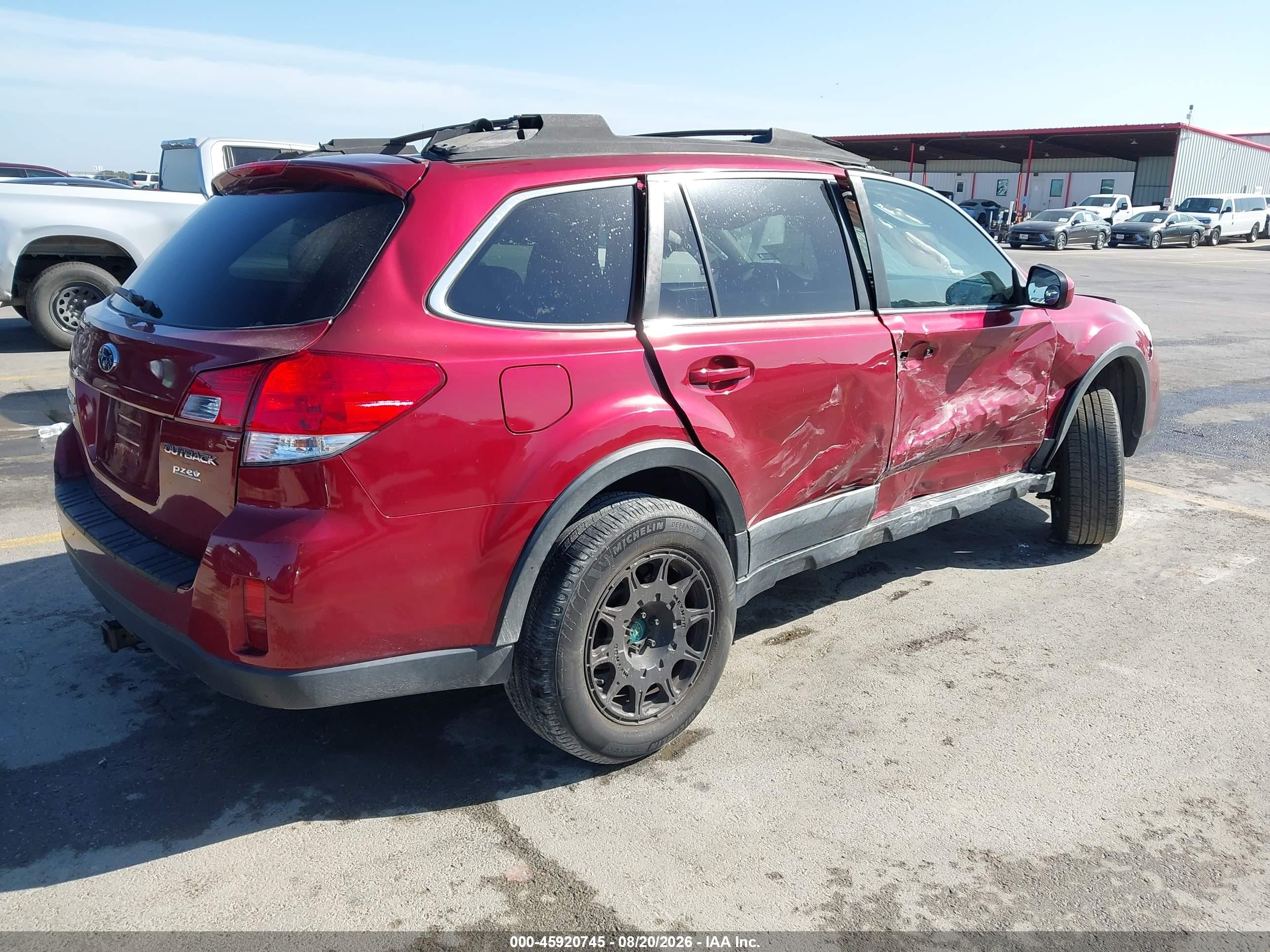 2013 Subaru Outback 2.5i Premium Red vin: 4S4BRCBC1D3206094