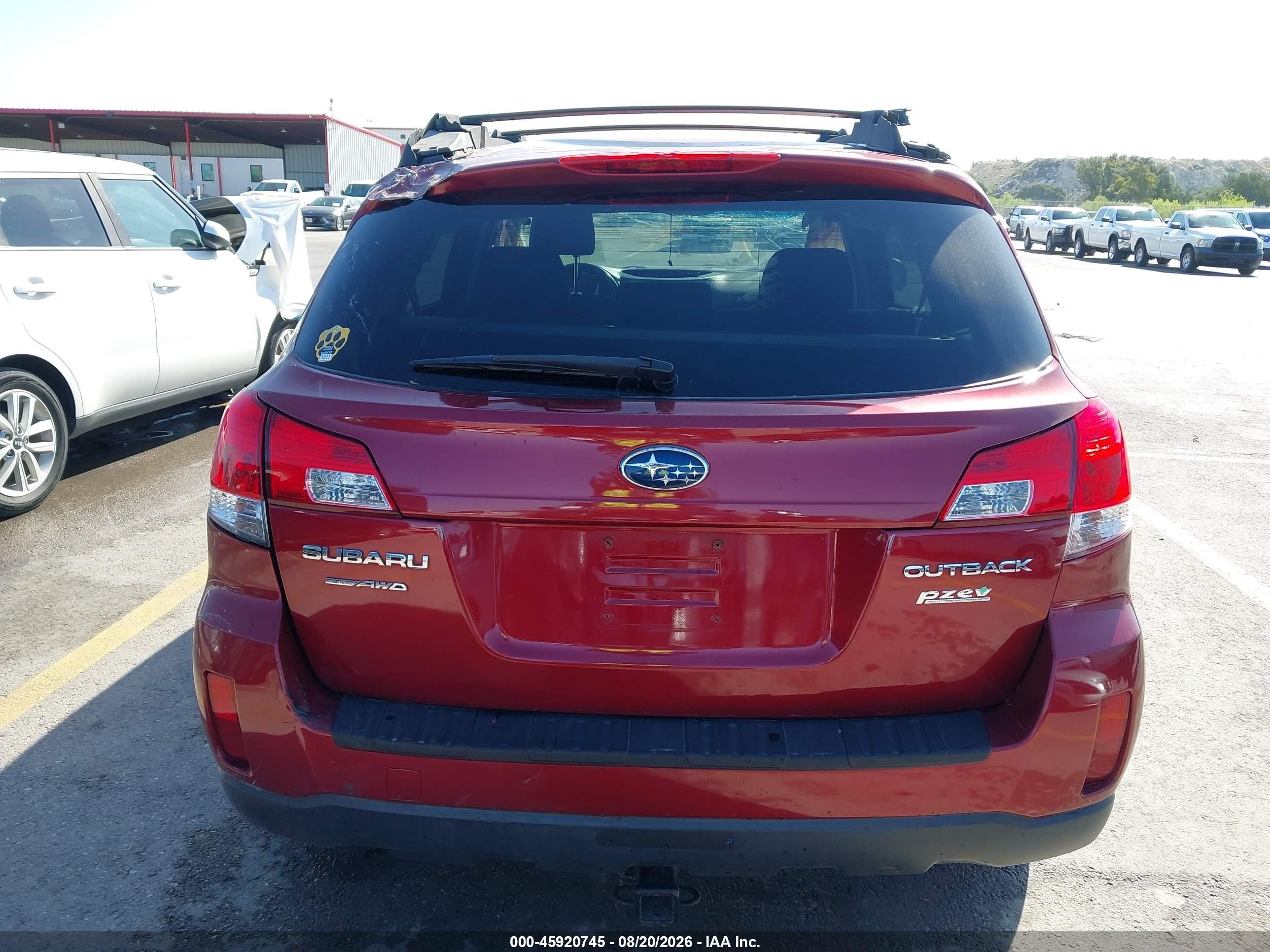 2013 Subaru Outback 2.5i Premium Red vin: 4S4BRCBC1D3206094