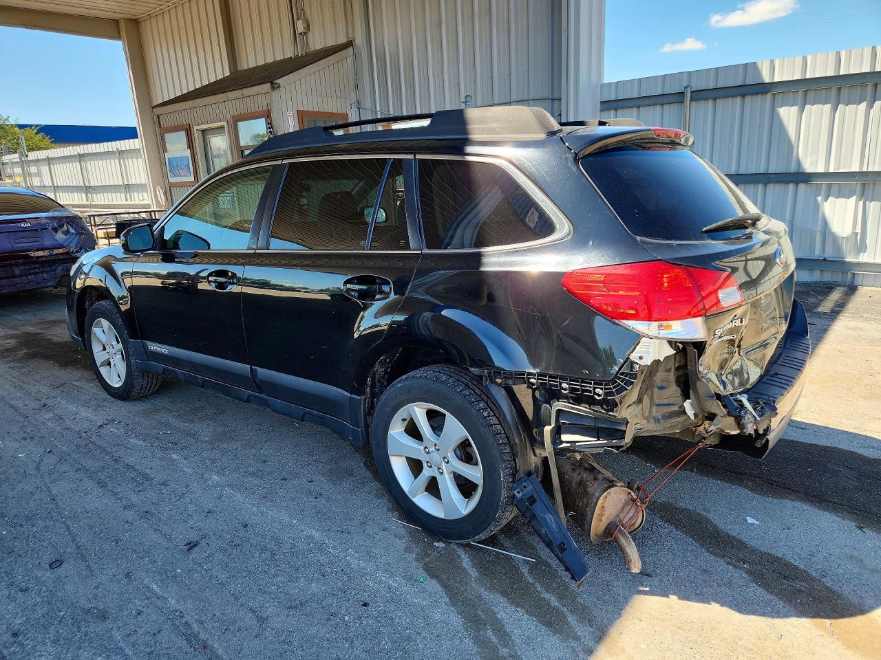 2013 Subaru Outback 2.5i Premium Black vin: 4S4BRCBC3D3261582